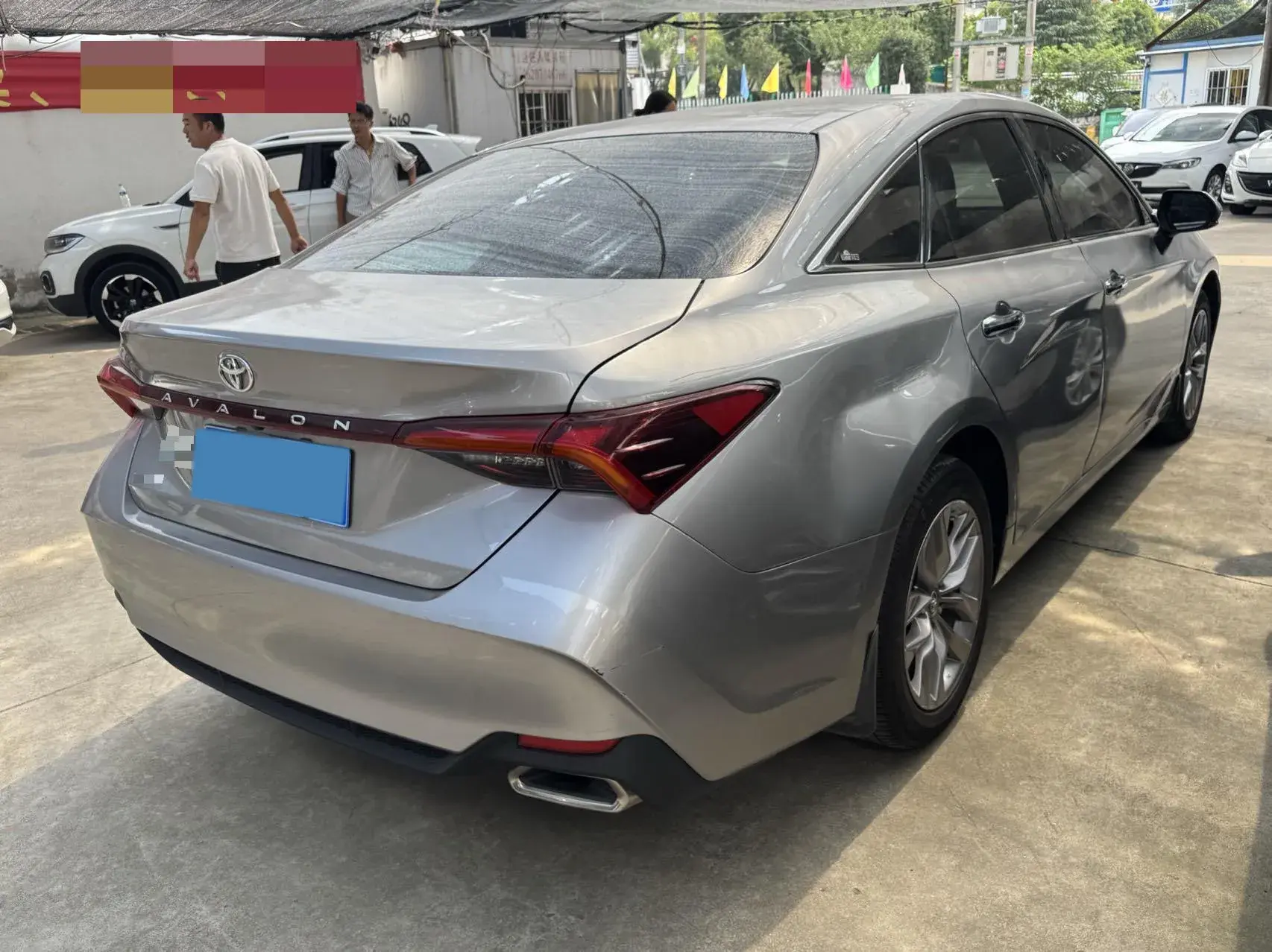 2019 TOYOTA AVALON thumbnail 4