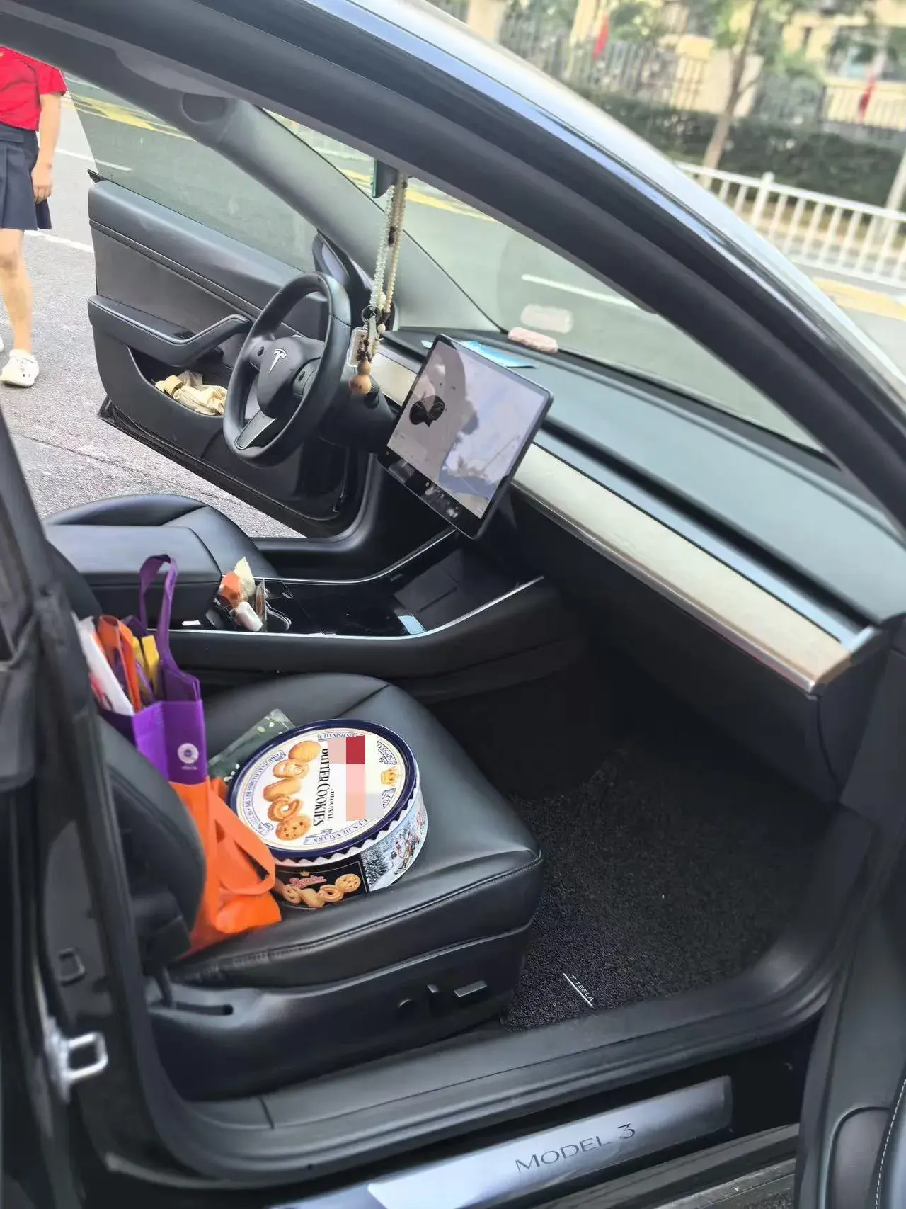 2020 TESLA MODEL thumbnail 4