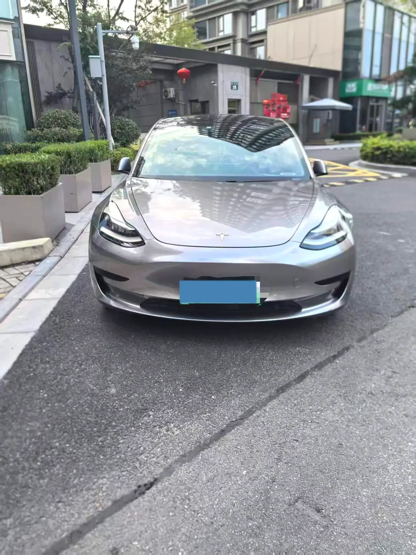 2020 TESLA MODEL thumbnail 2