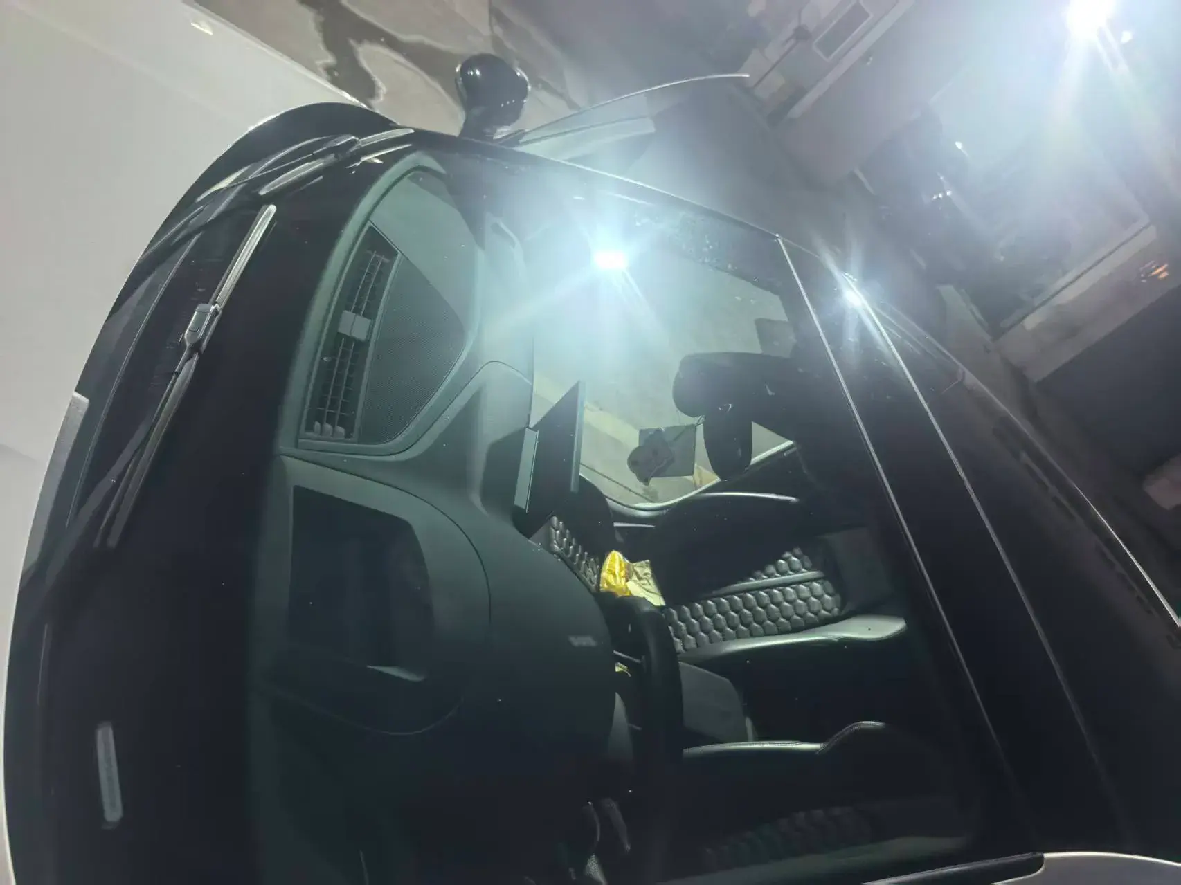 2021 AUDI RS thumbnail 3