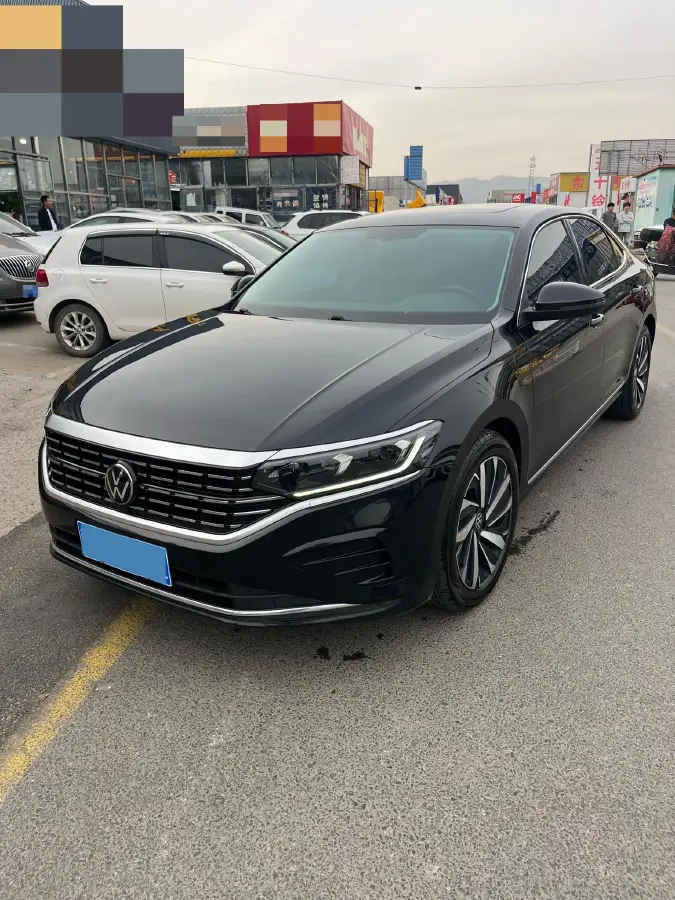 2023 Volkswagen Passat 2.0T 186HP L4 7DCT