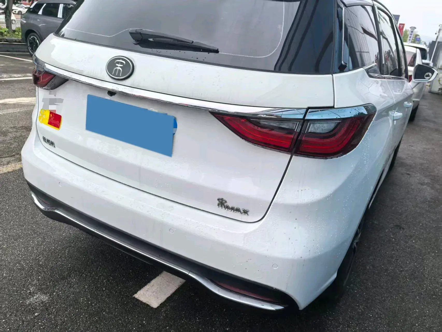 2017 BYD SONG thumbnail 2