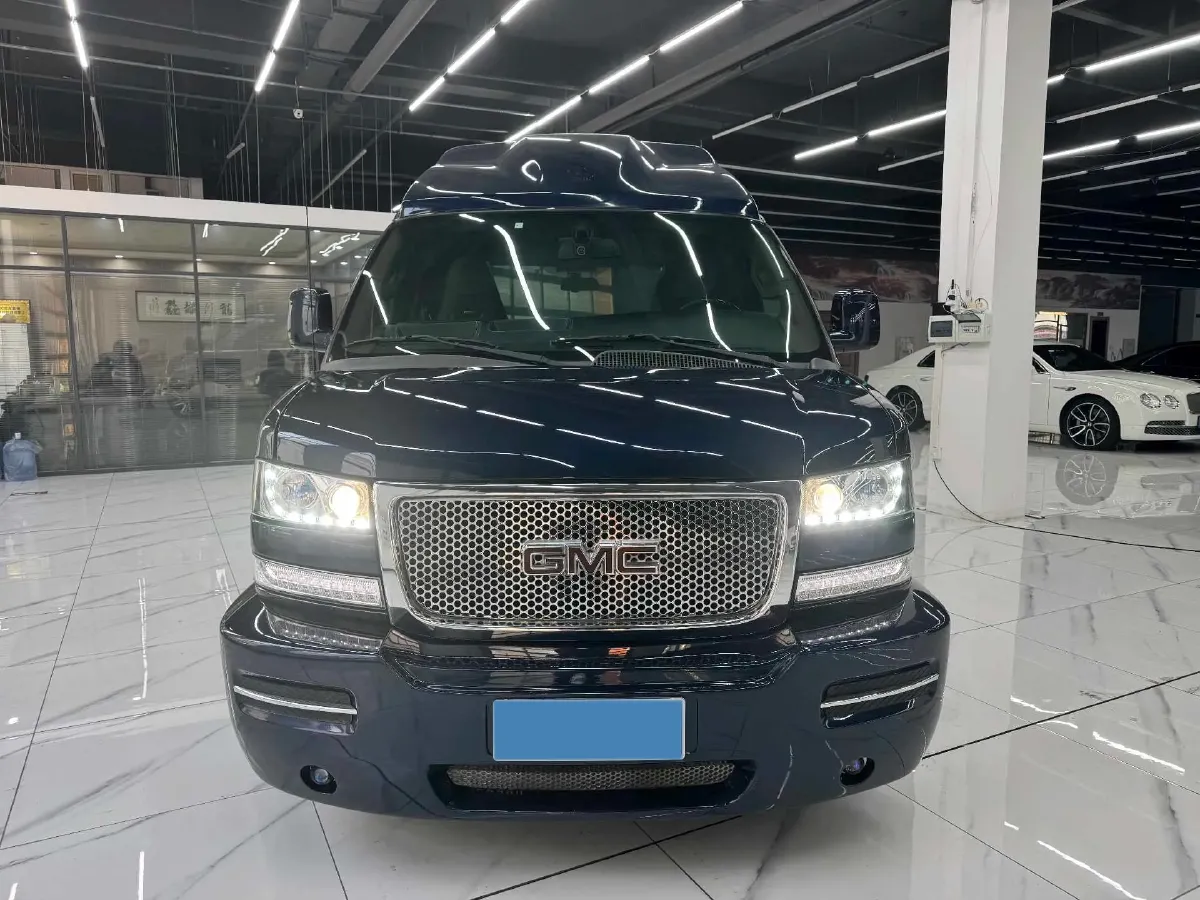 2017 GMC SAVANA 6.0L 328HP V8 6AT,autocango,china used car exporter,china ev exporter,chinese used car exporter,chinese used ev exporter