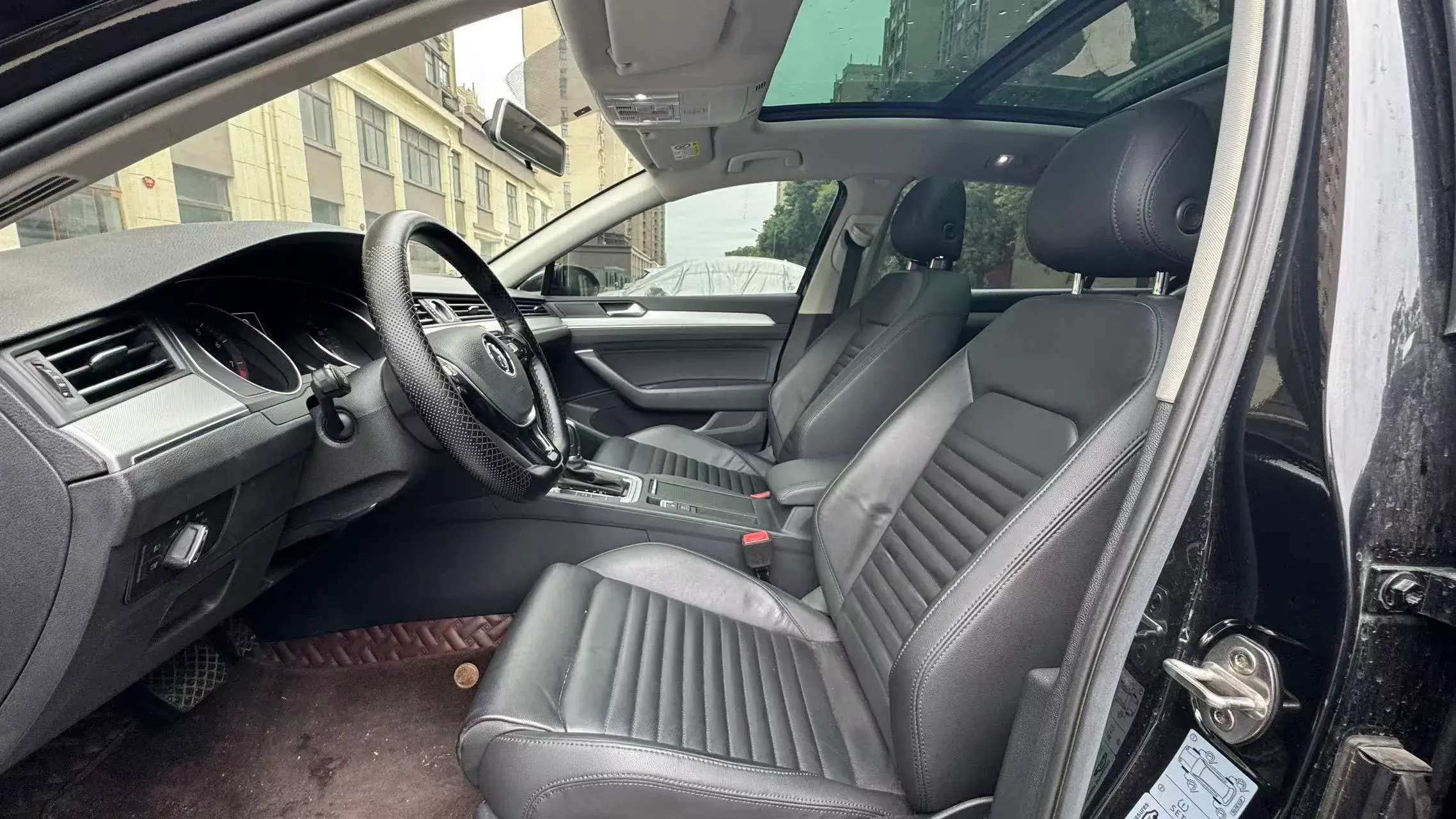 2019 VOLKSWAGEN MAGOTAN thumbnail 4