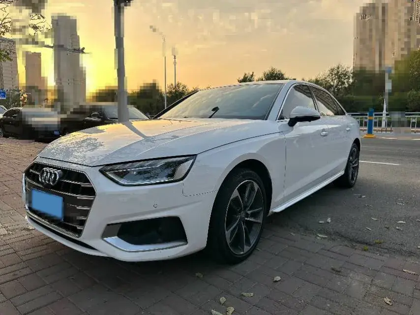 2020 Audi A4L 2.0T 190HP L4 7DCT