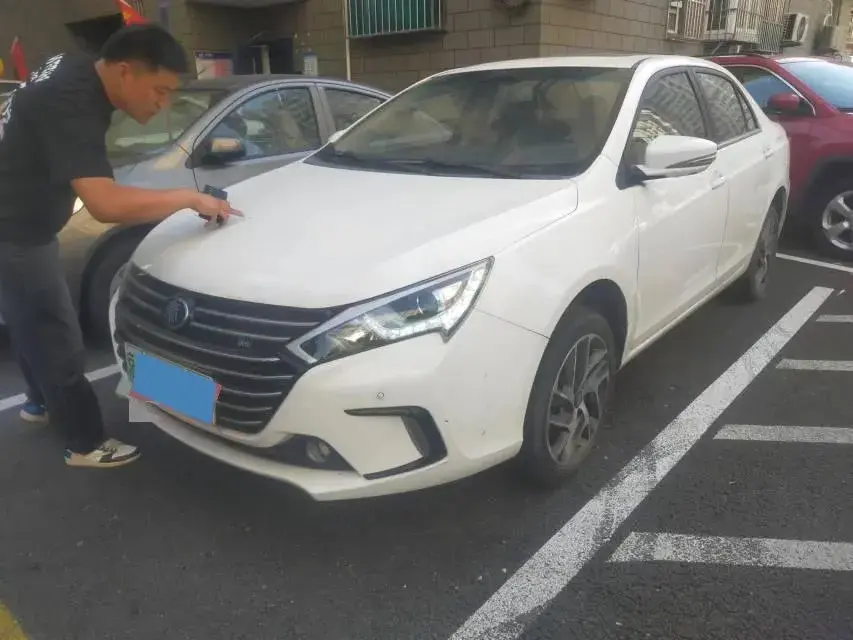 2018 BYD QIN view 1