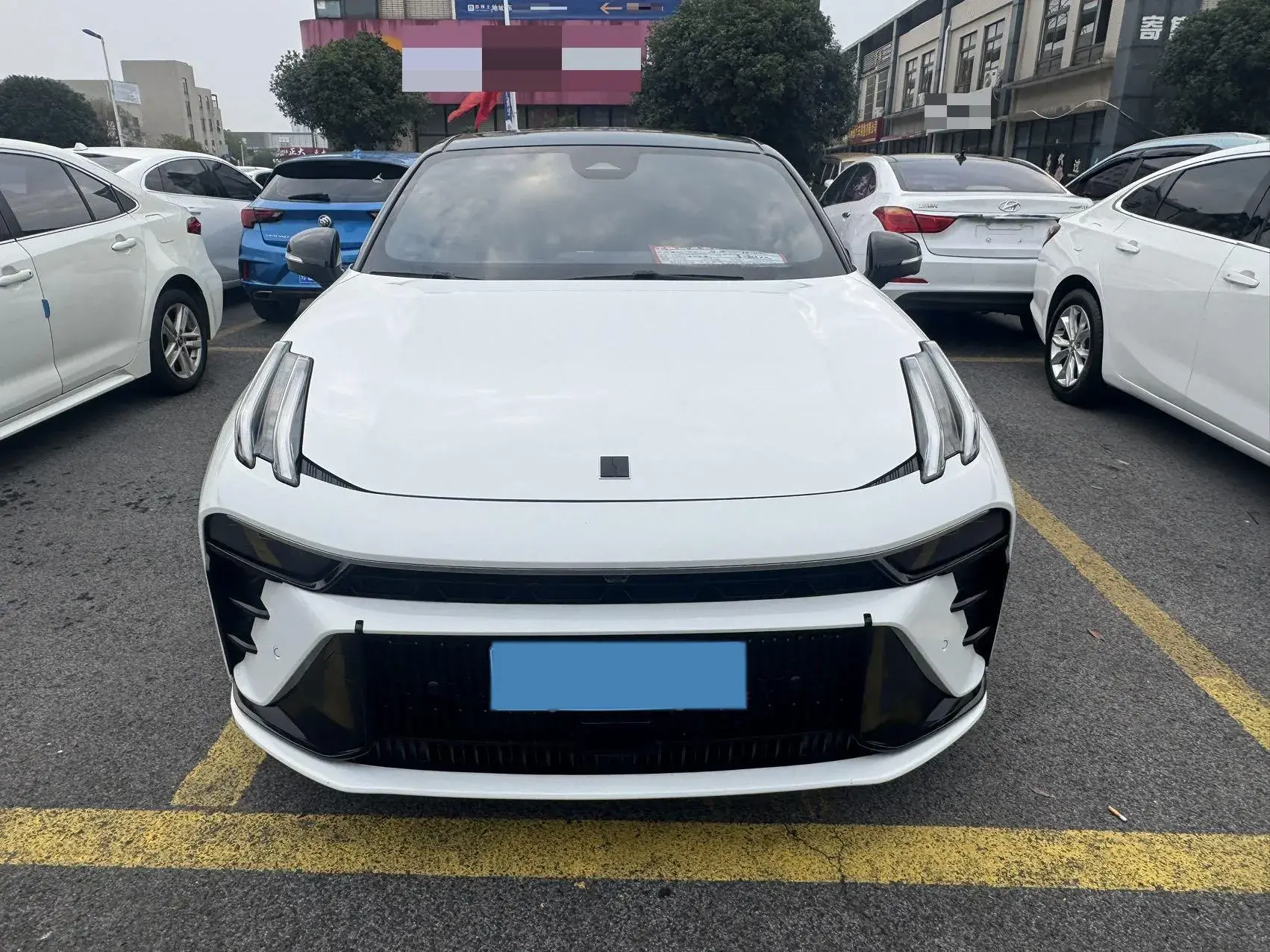 2023 LYNK&CO 03 thumbnail 2