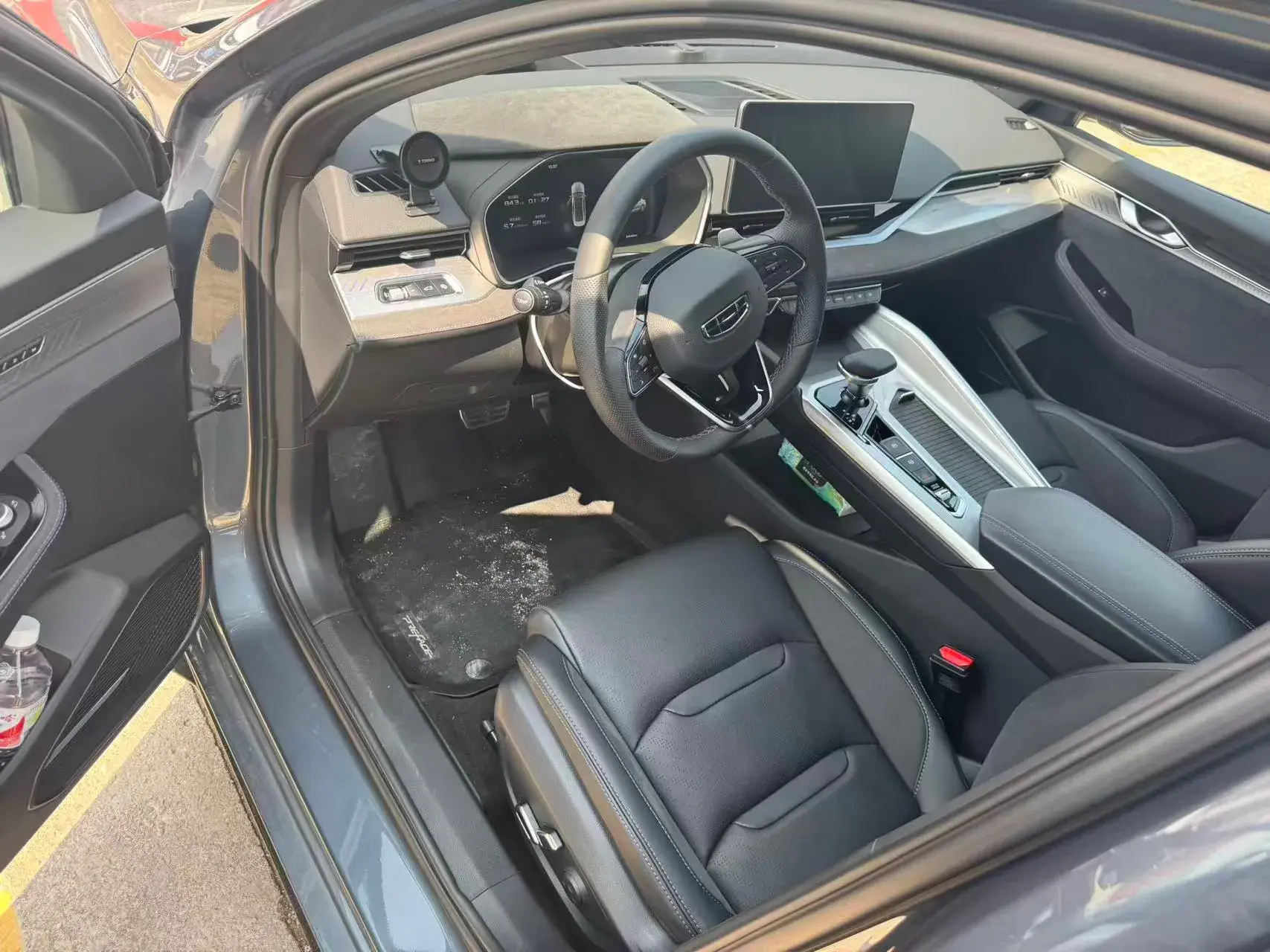 2024 GEELY PREFACE thumbnail 3