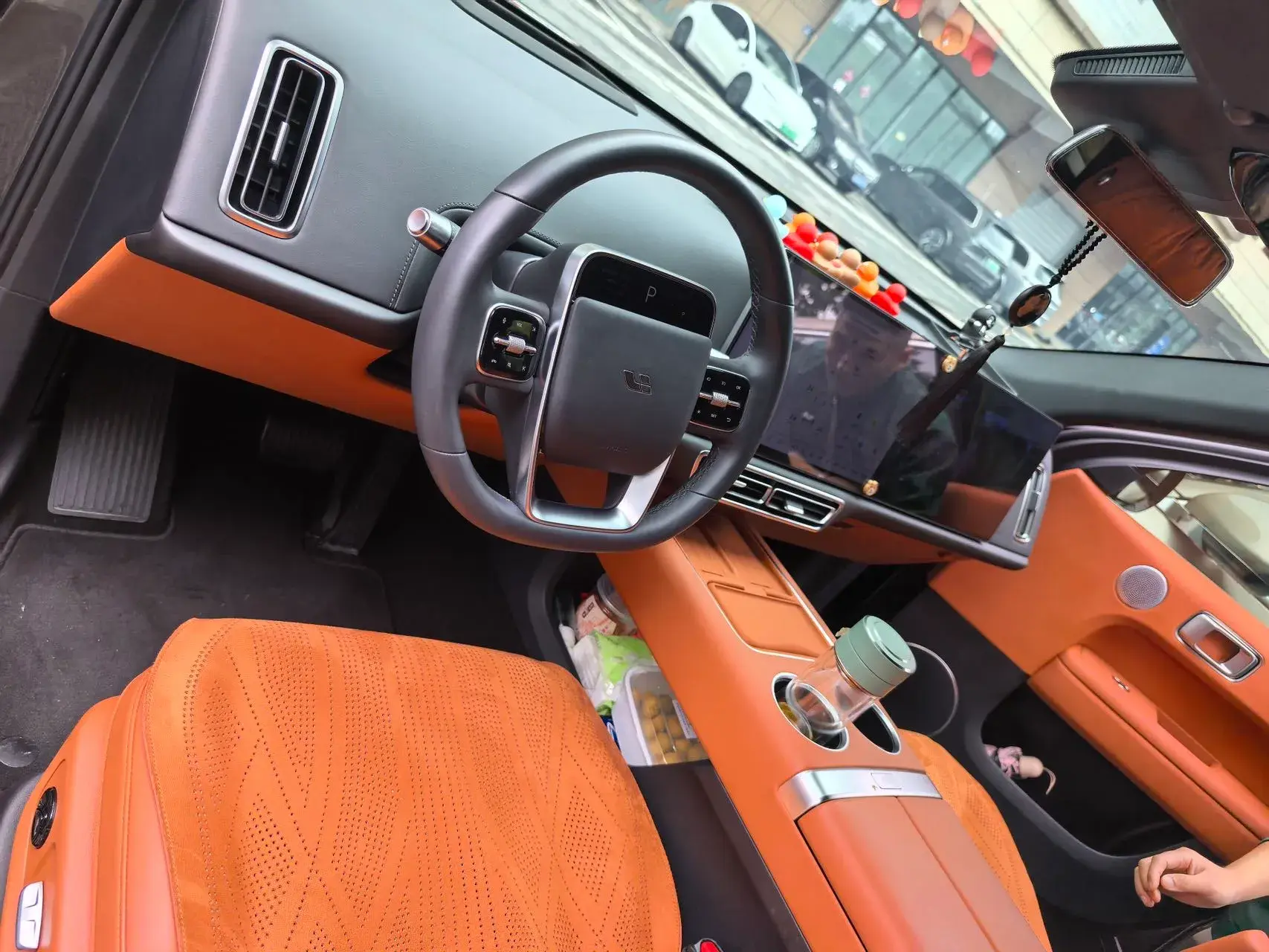 2024 LI L6 thumbnail 4