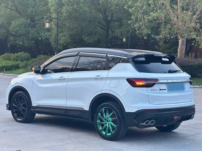 2020 GEELY COOLRAY thumbnail 4