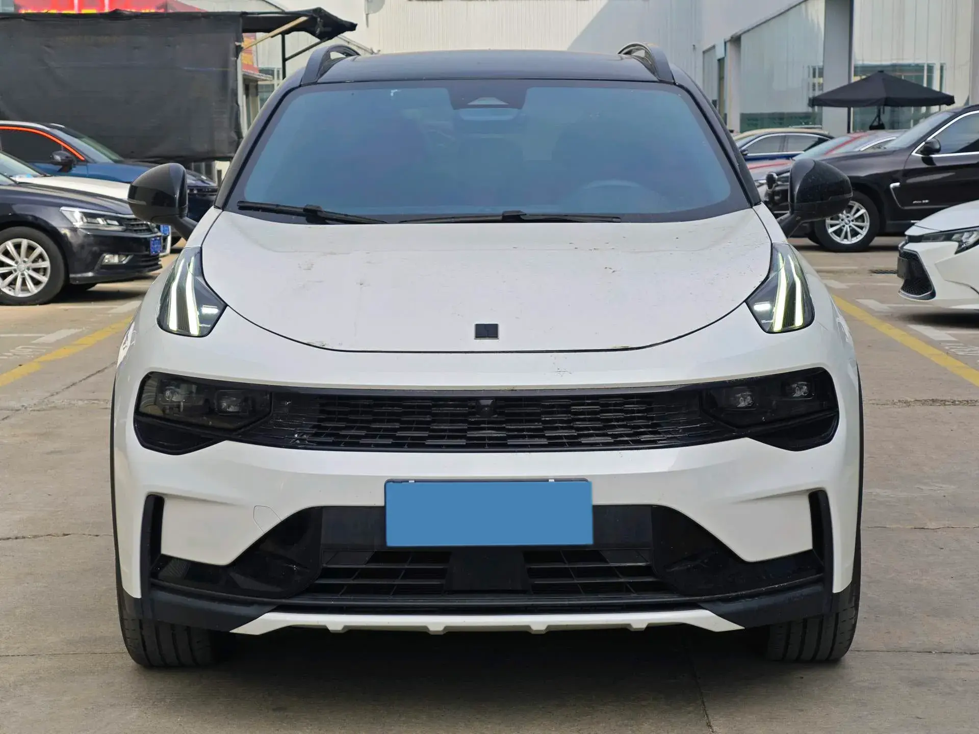 2022 LYNK&CO 01 thumbnail 2