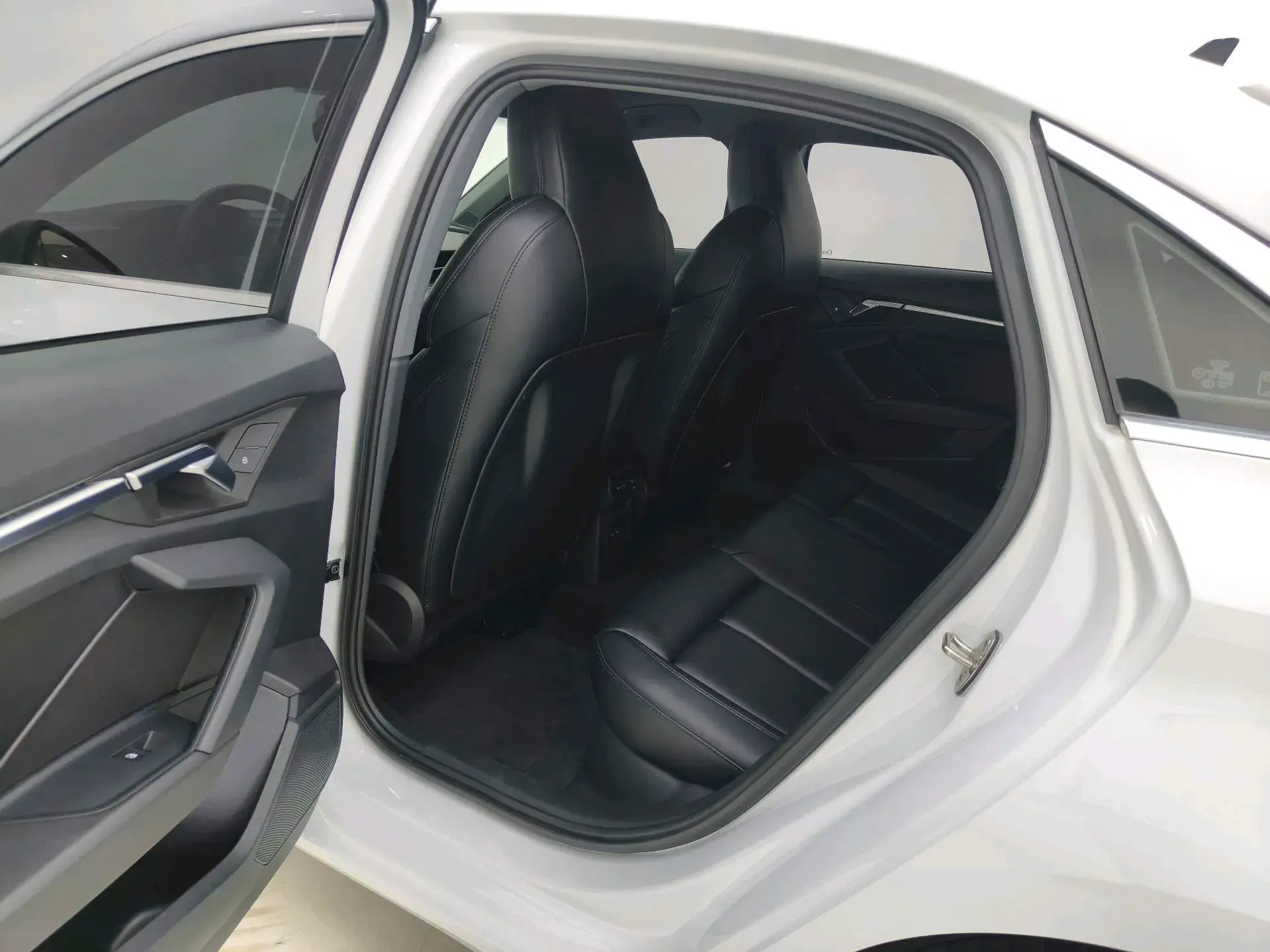 2021 AUDI A3 thumbnail 3