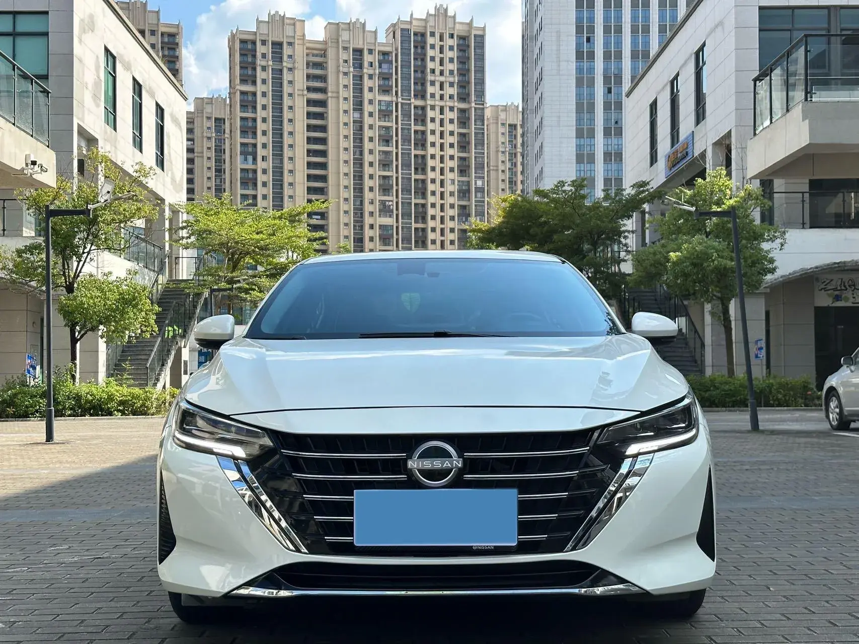 2023 NISSAN SYLPHY thumbnail 2