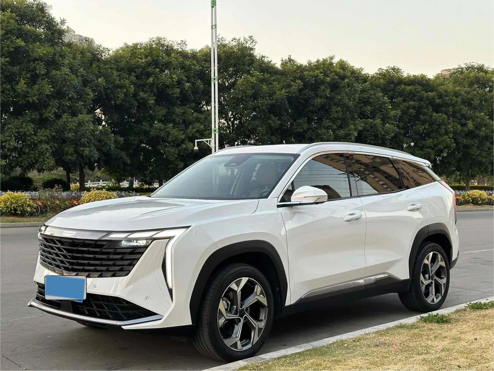 2023 GEELY STARRAY view 1