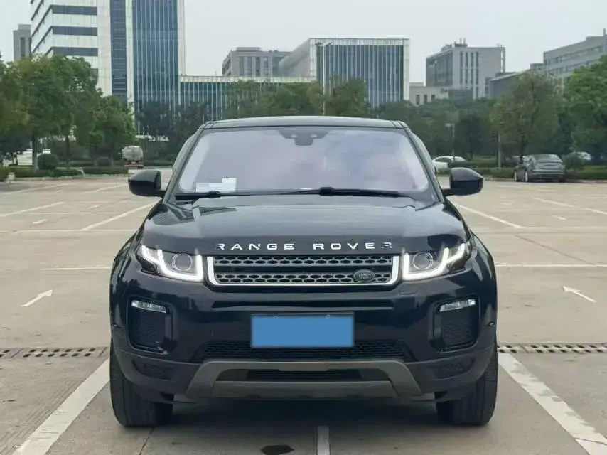 2018 LAND ROVER thumbnail 2