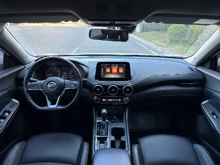 2021 NISSAN SYLPHY thumbnail 4