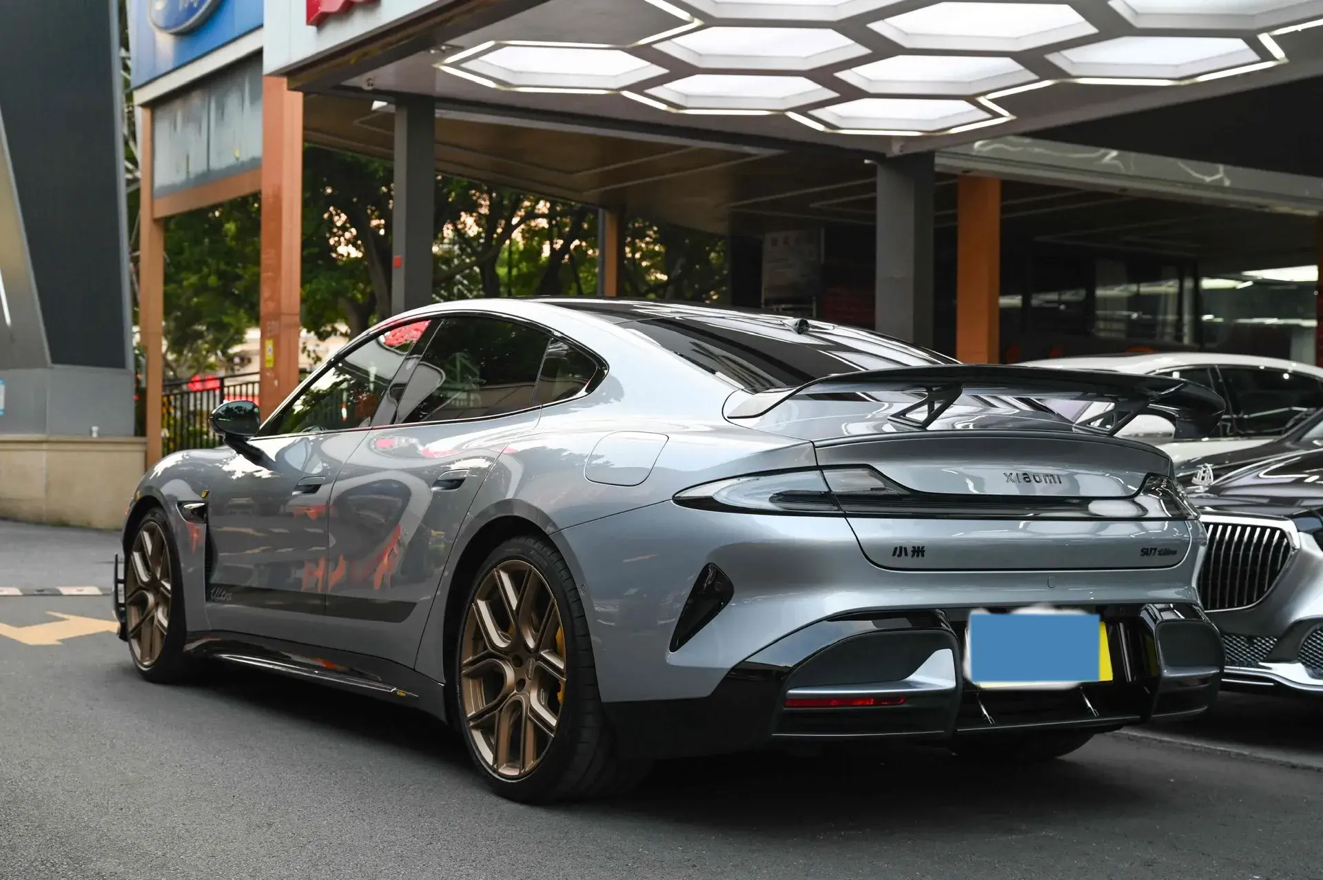 2025 MI SU7 thumbnail 3