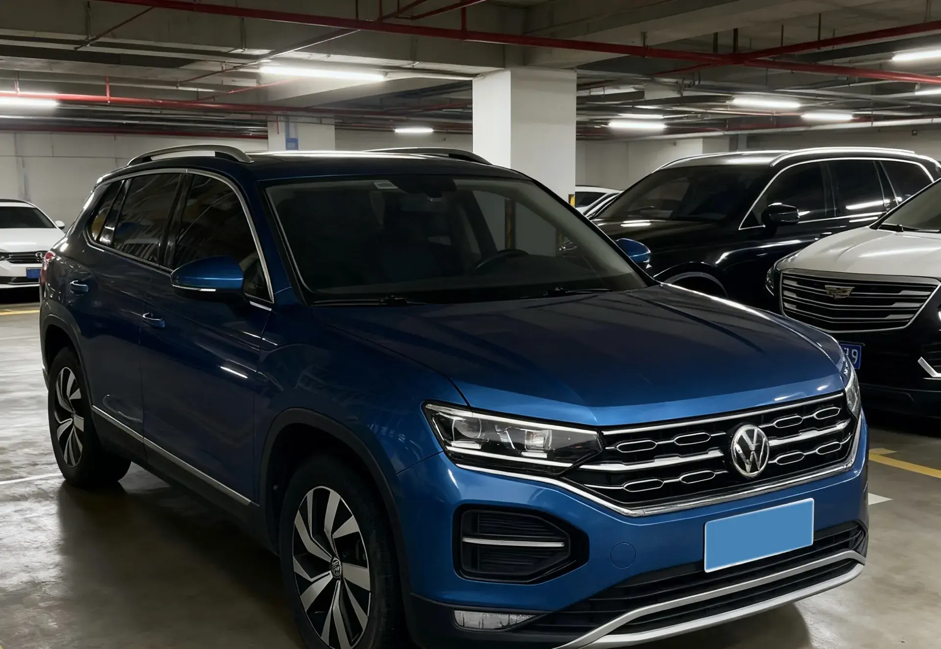 2019 VOLKSWAGEN TAYRON thumbnail 2