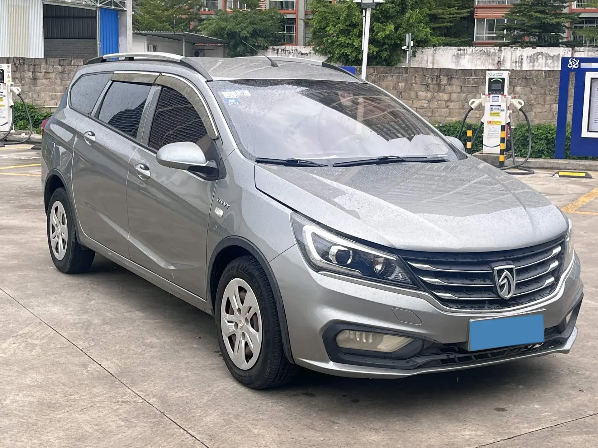 2017 BAOJUN 310W thumbnail 3