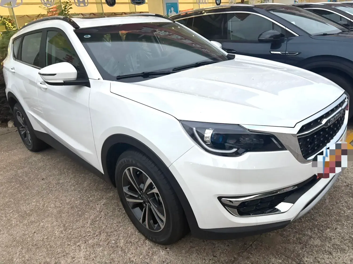 2025 JETOUR X70 thumbnail 3