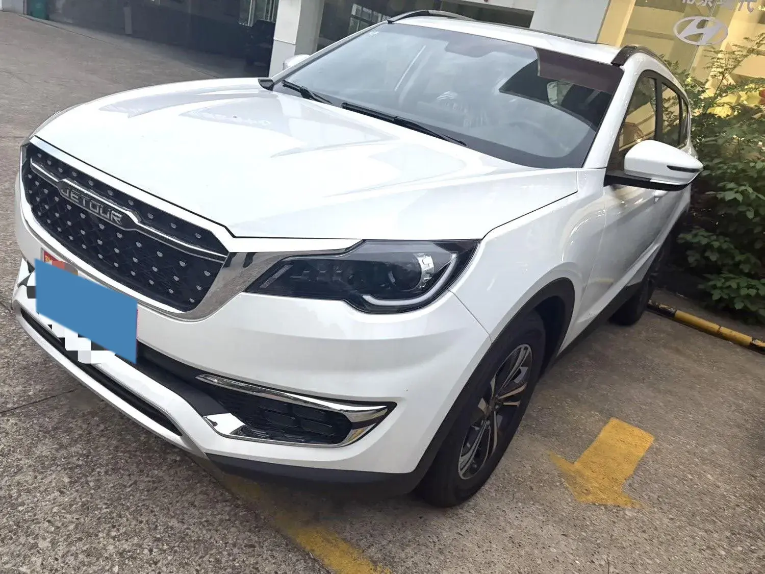 2025 JETOUR X70 view 1