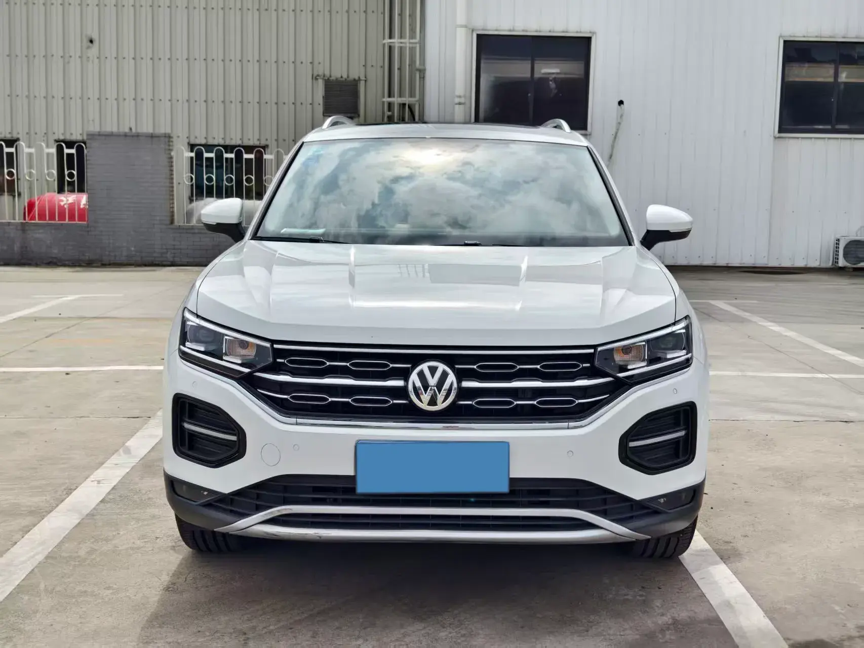 2019 VOLKSWAGEN TAYRON thumbnail 2