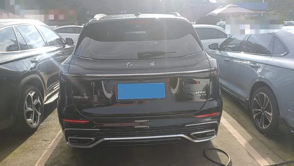 2023 HONGQI HS5 thumbnail 3