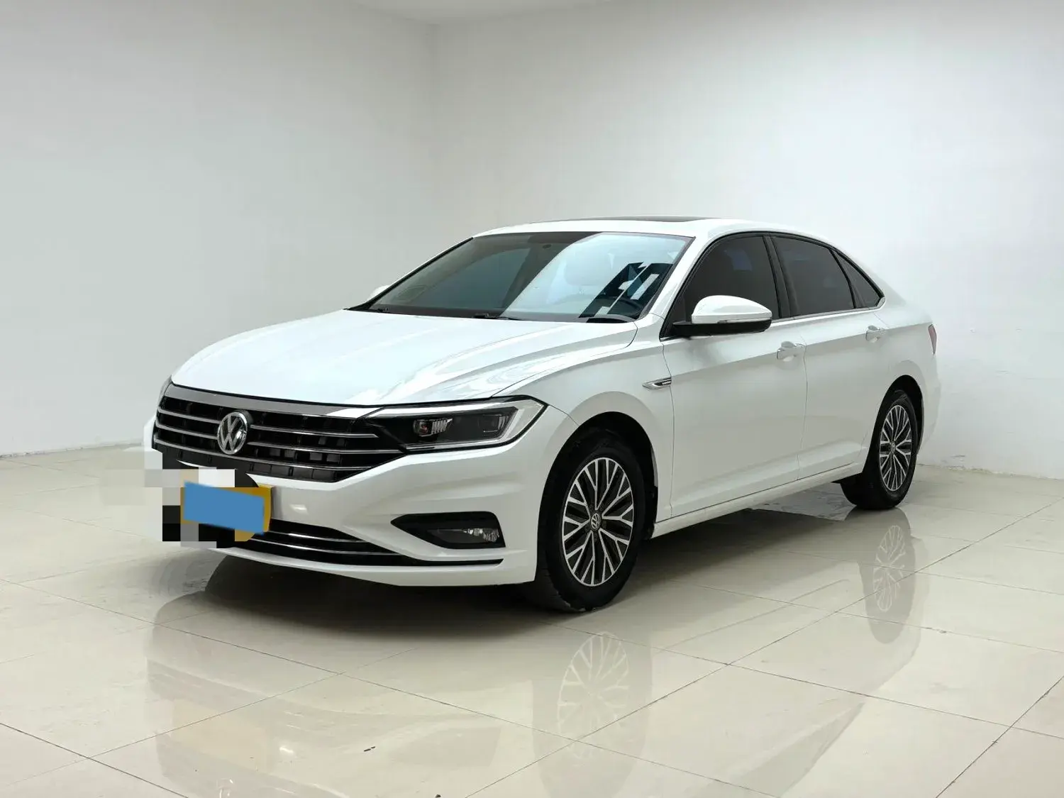 2020 VOLKSWAGEN SAGITAR view 1