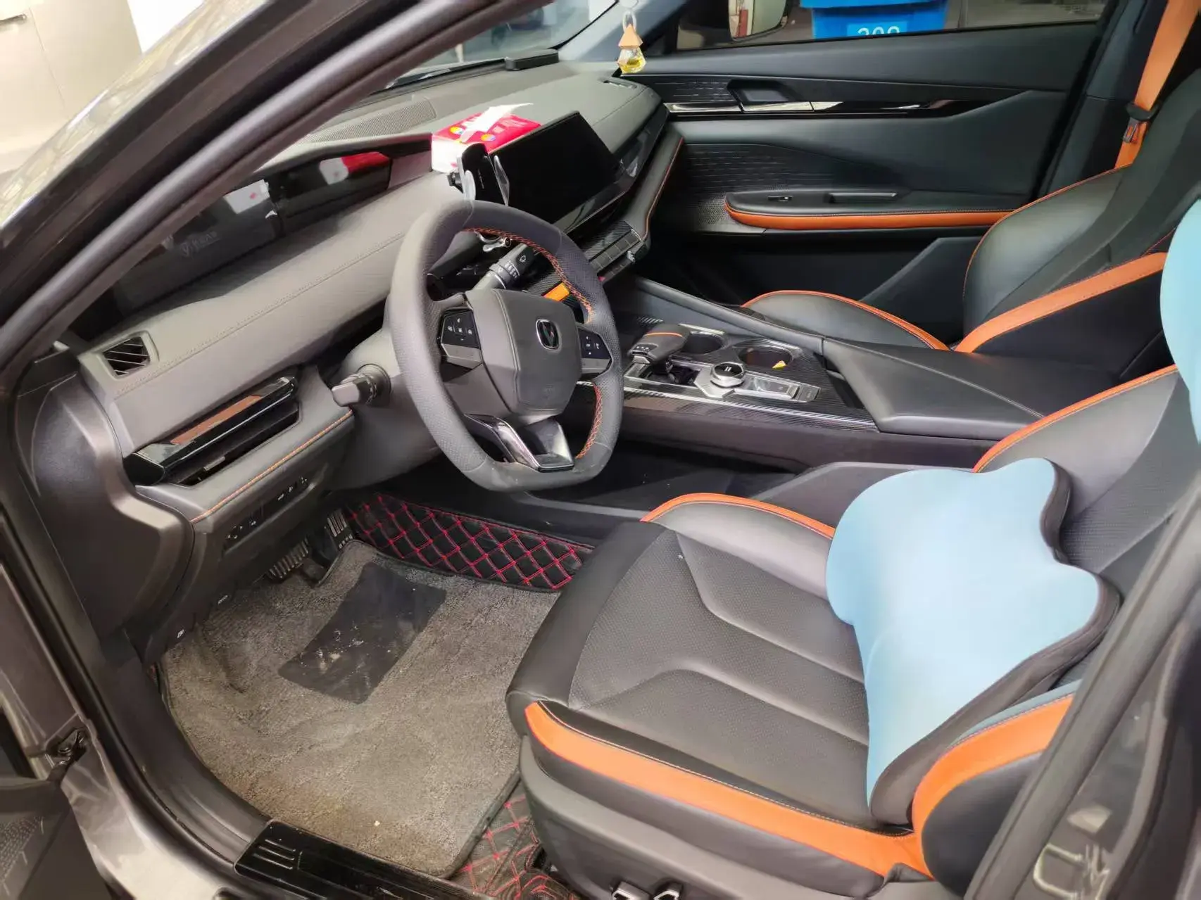 2023 CHANGAN UNI-V thumbnail 4