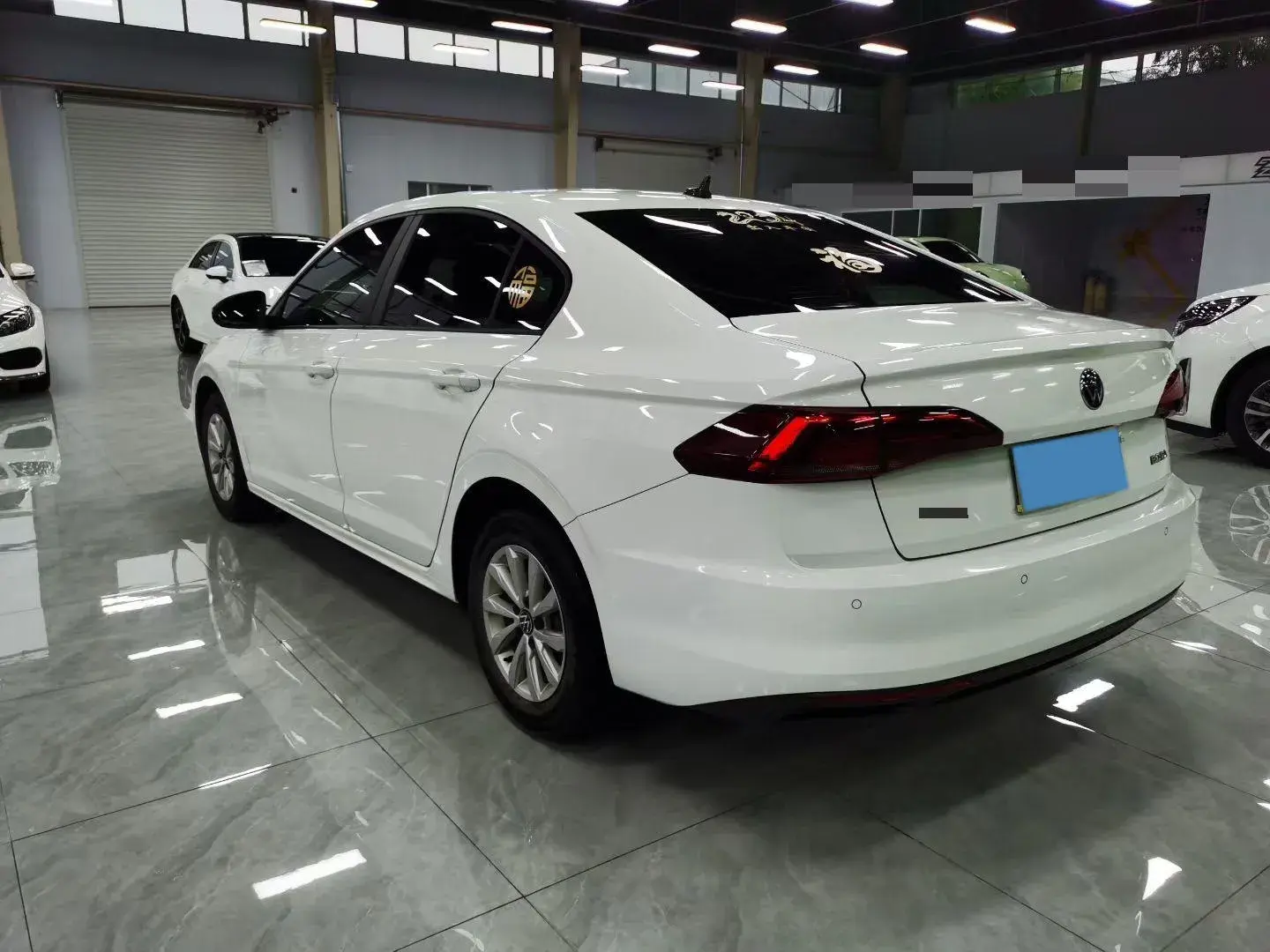 2021 VOLKSWAGEN BORA thumbnail 4