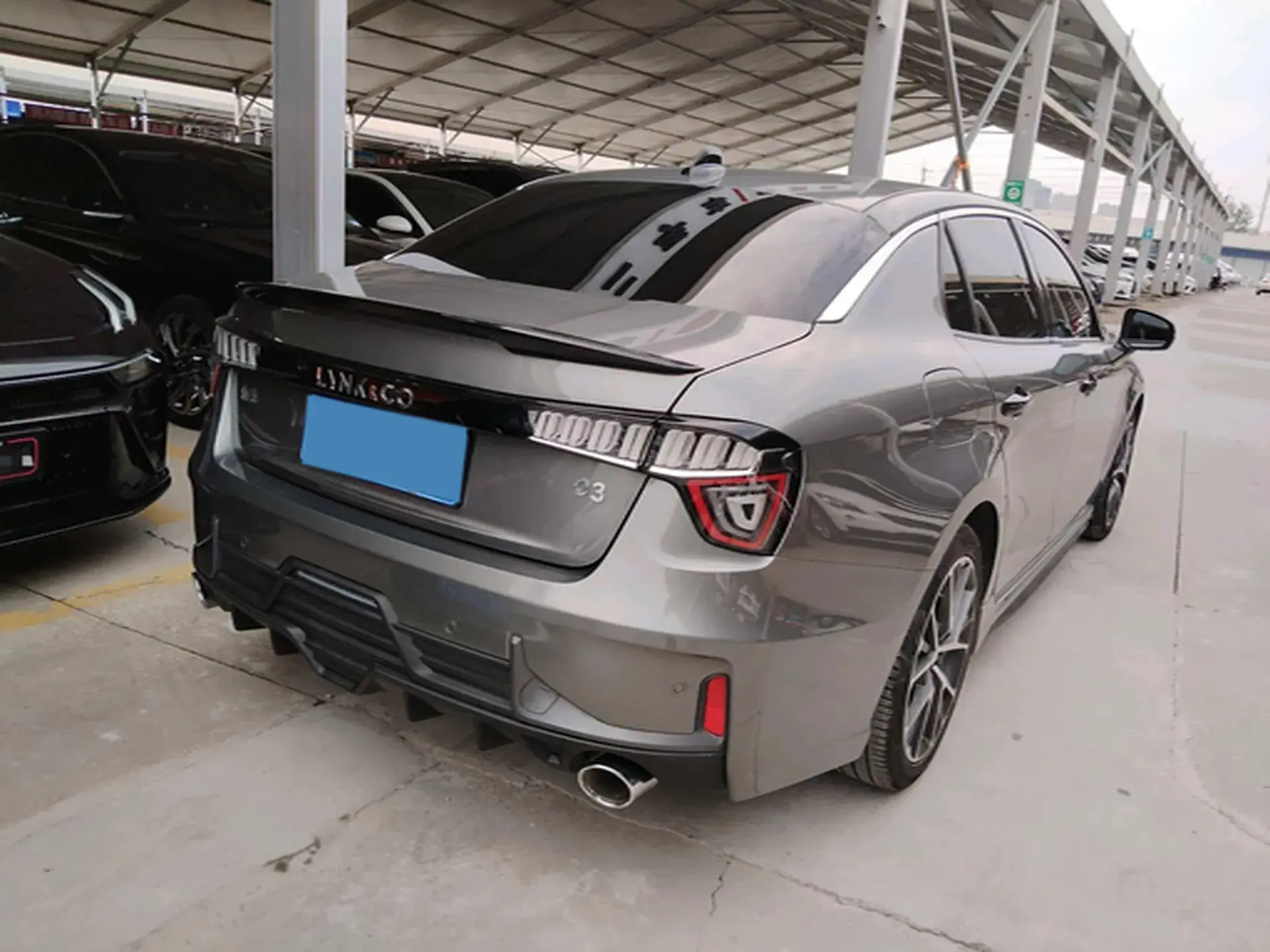 2021 LYNK&CO 03 thumbnail 4