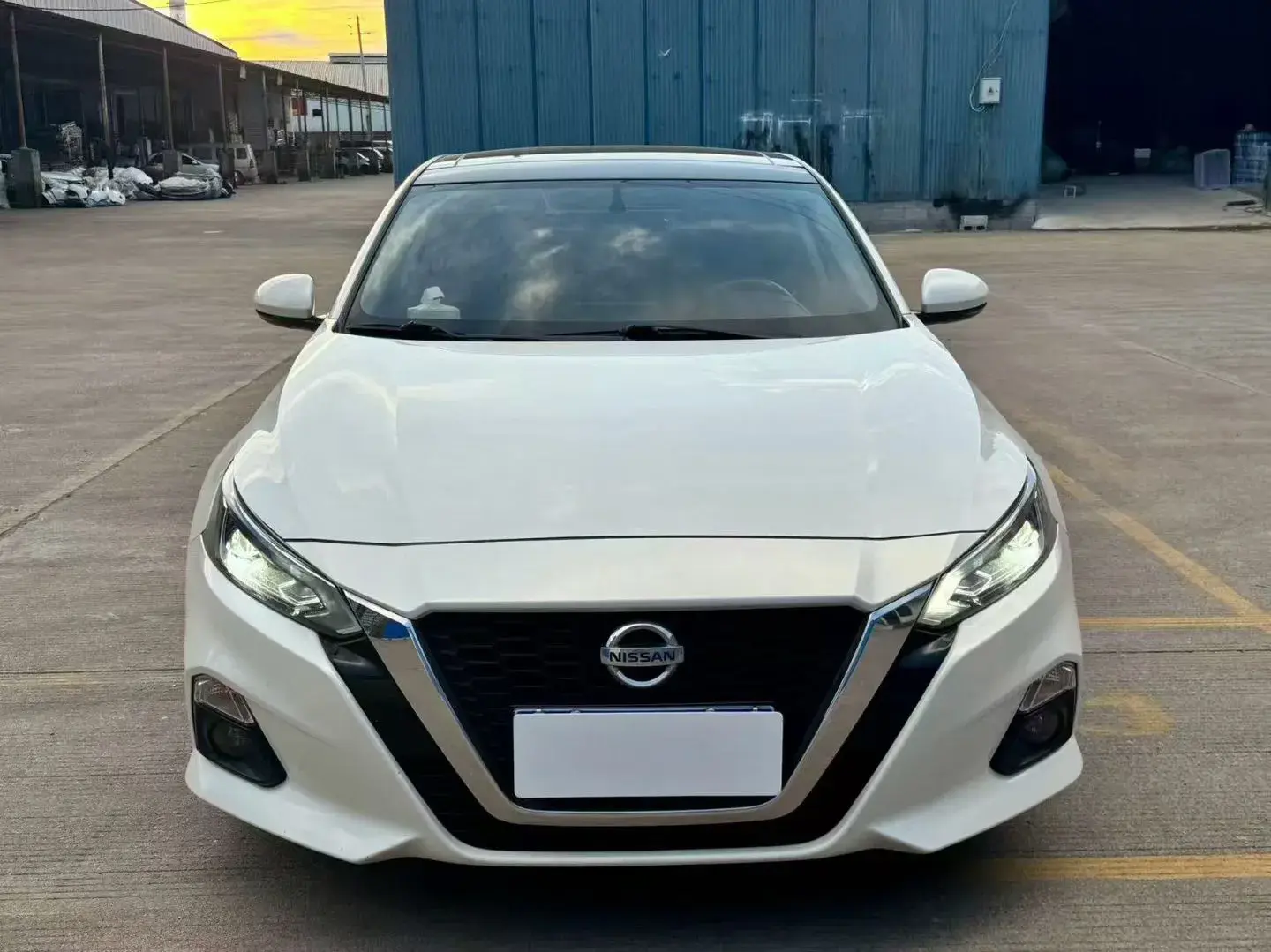 2020 NISSAN TEANA thumbnail 2