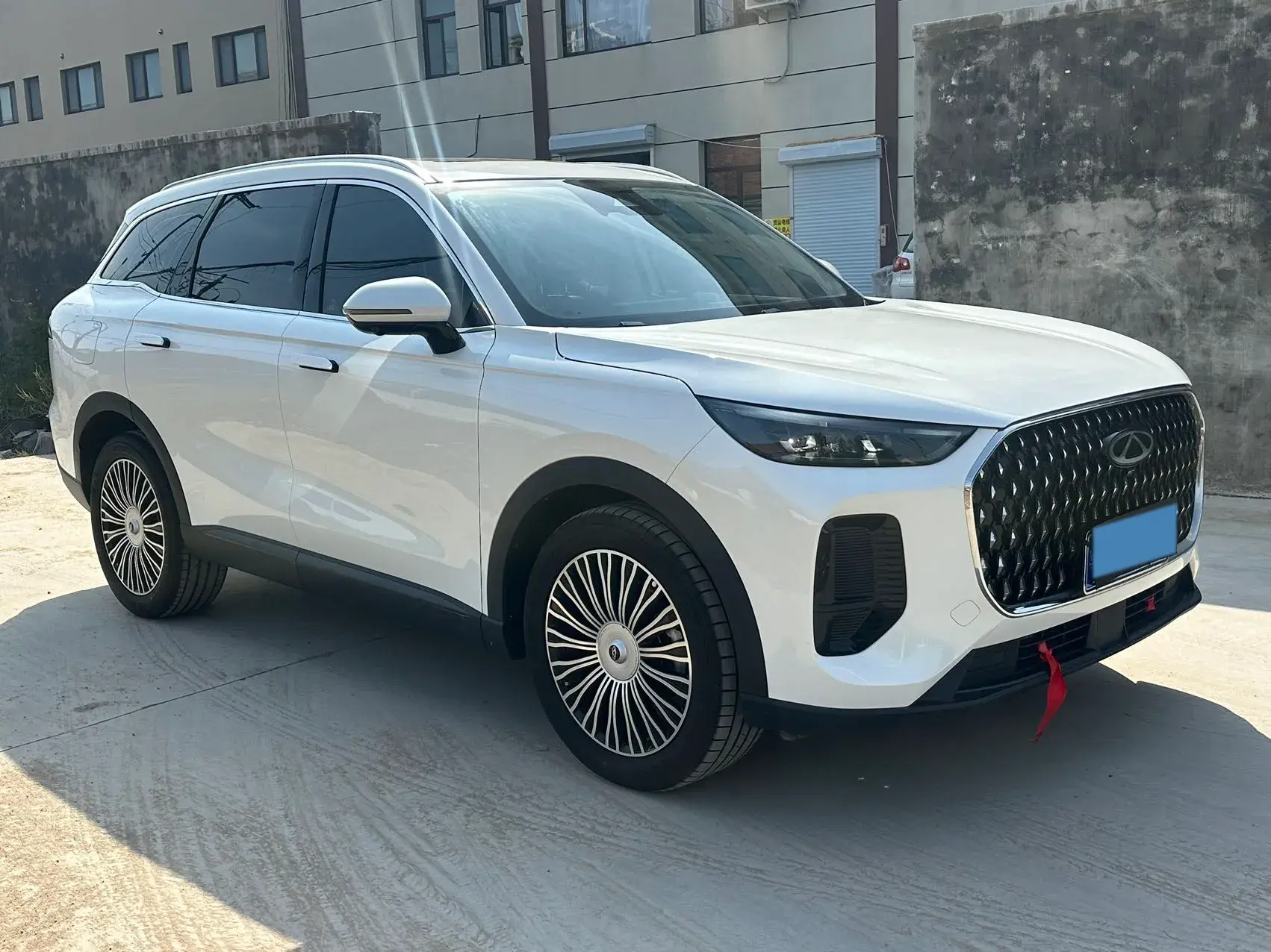 2024 CHERY TIGGO8L thumbnail 3