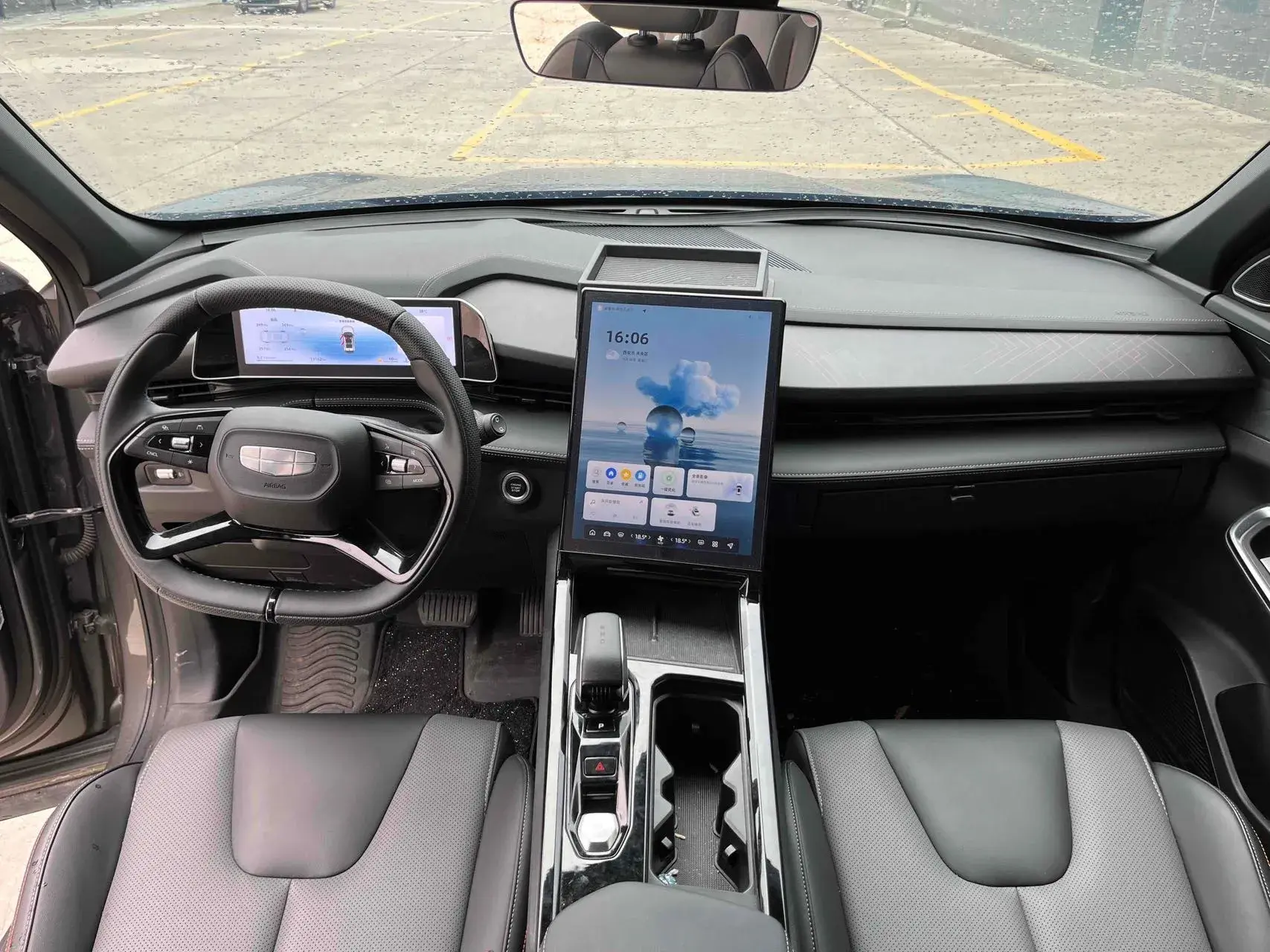 2024 GEELY AZKARRA thumbnail 4