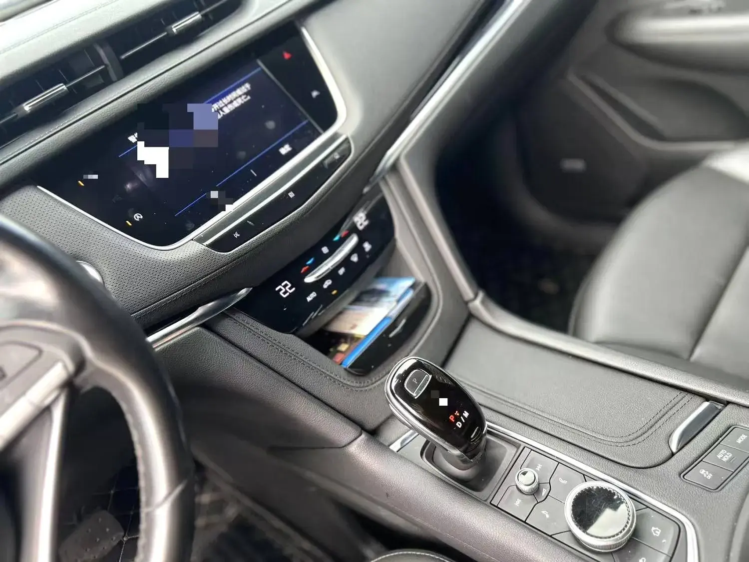 2021 CADILLAC XT6 thumbnail 3