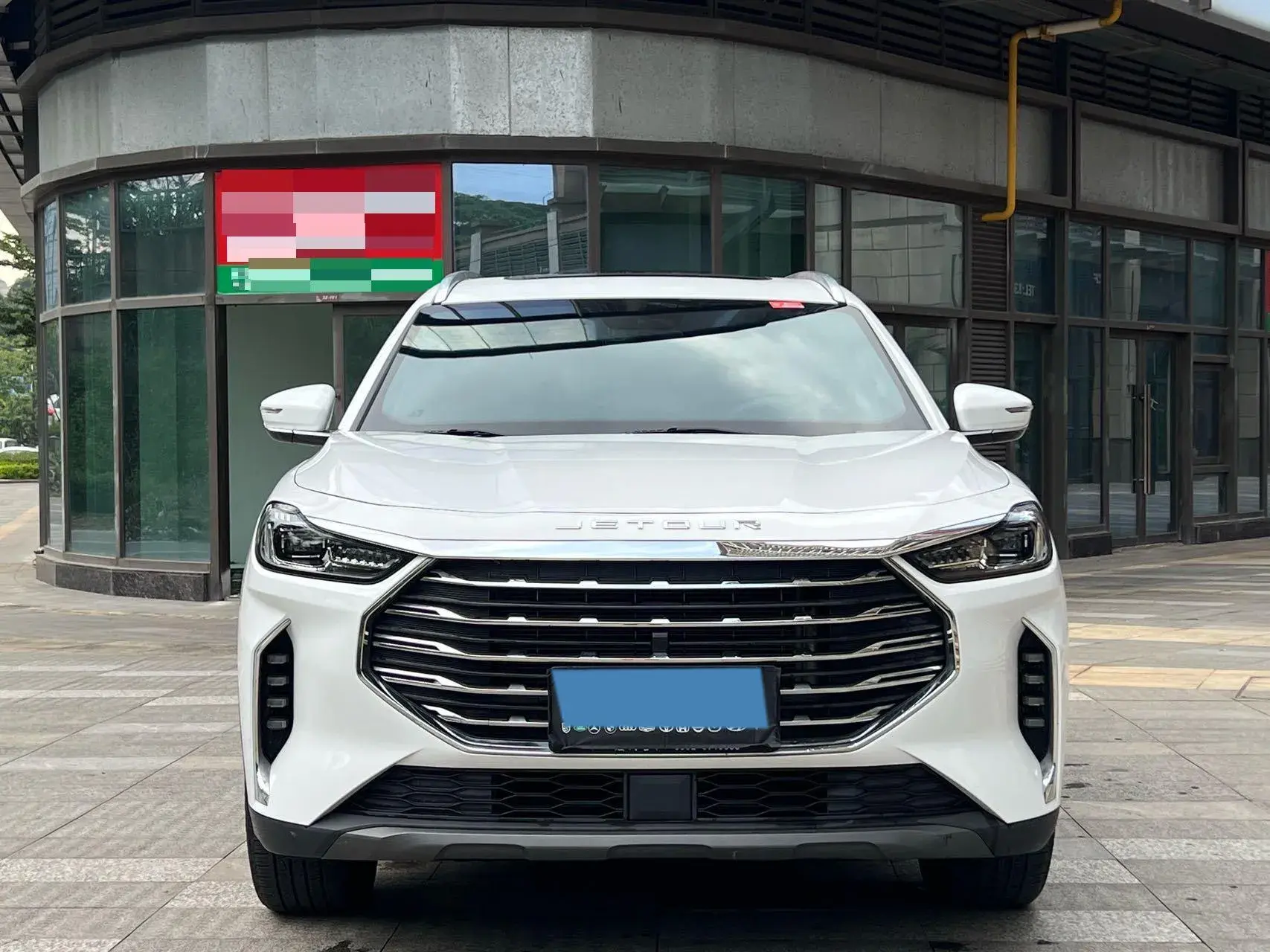 2023 JETOUR X70 thumbnail 2