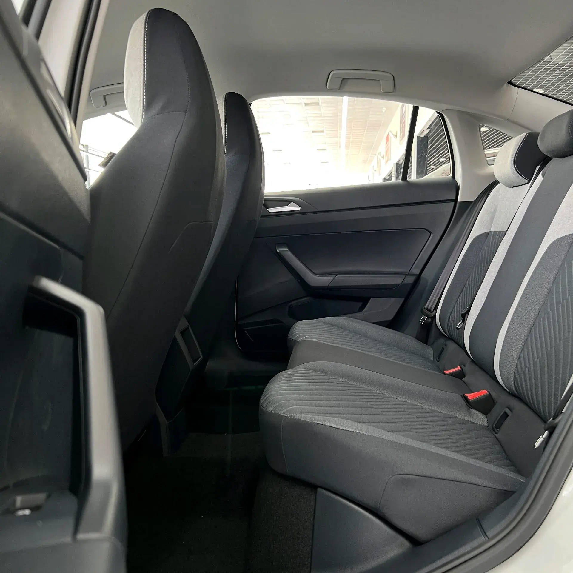 2023 VOLKSWAGEN LAVIDA thumbnail 4