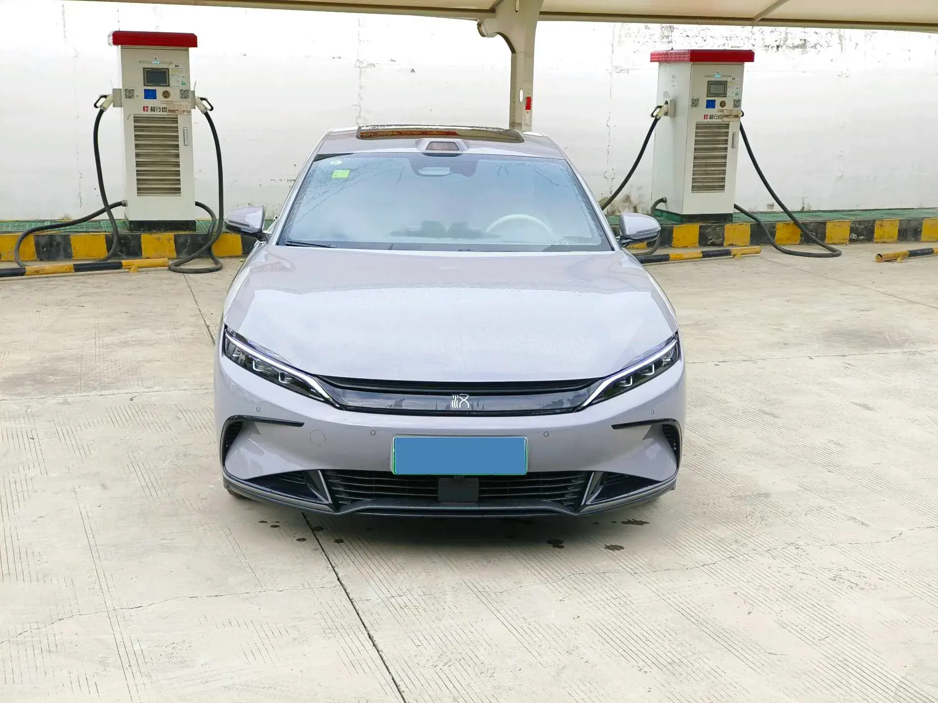 2025 BYD HAN thumbnail 2