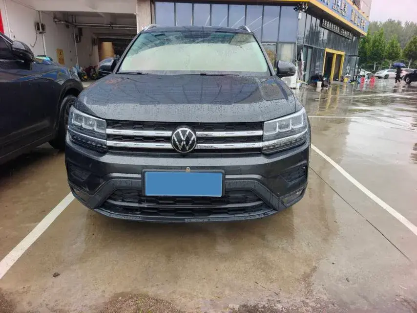 2021 VOLKSWAGEN THARU thumbnail 2