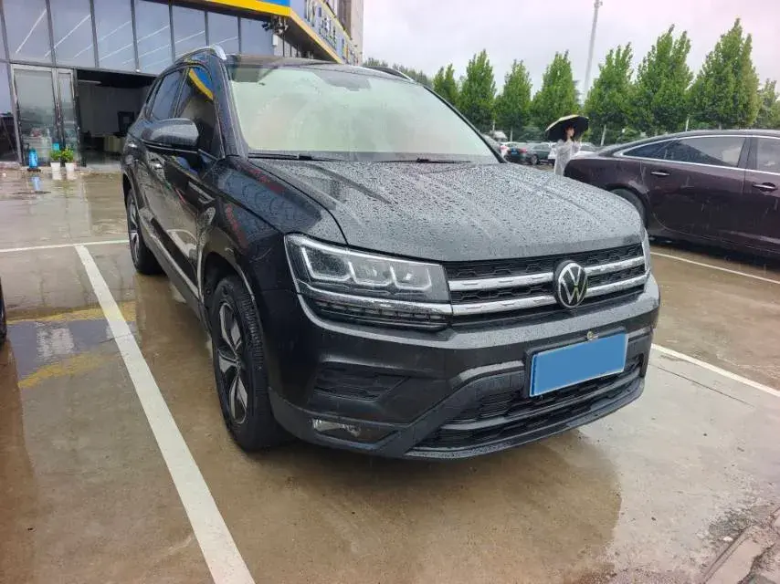 2021 VOLKSWAGEN THARU thumbnail 3