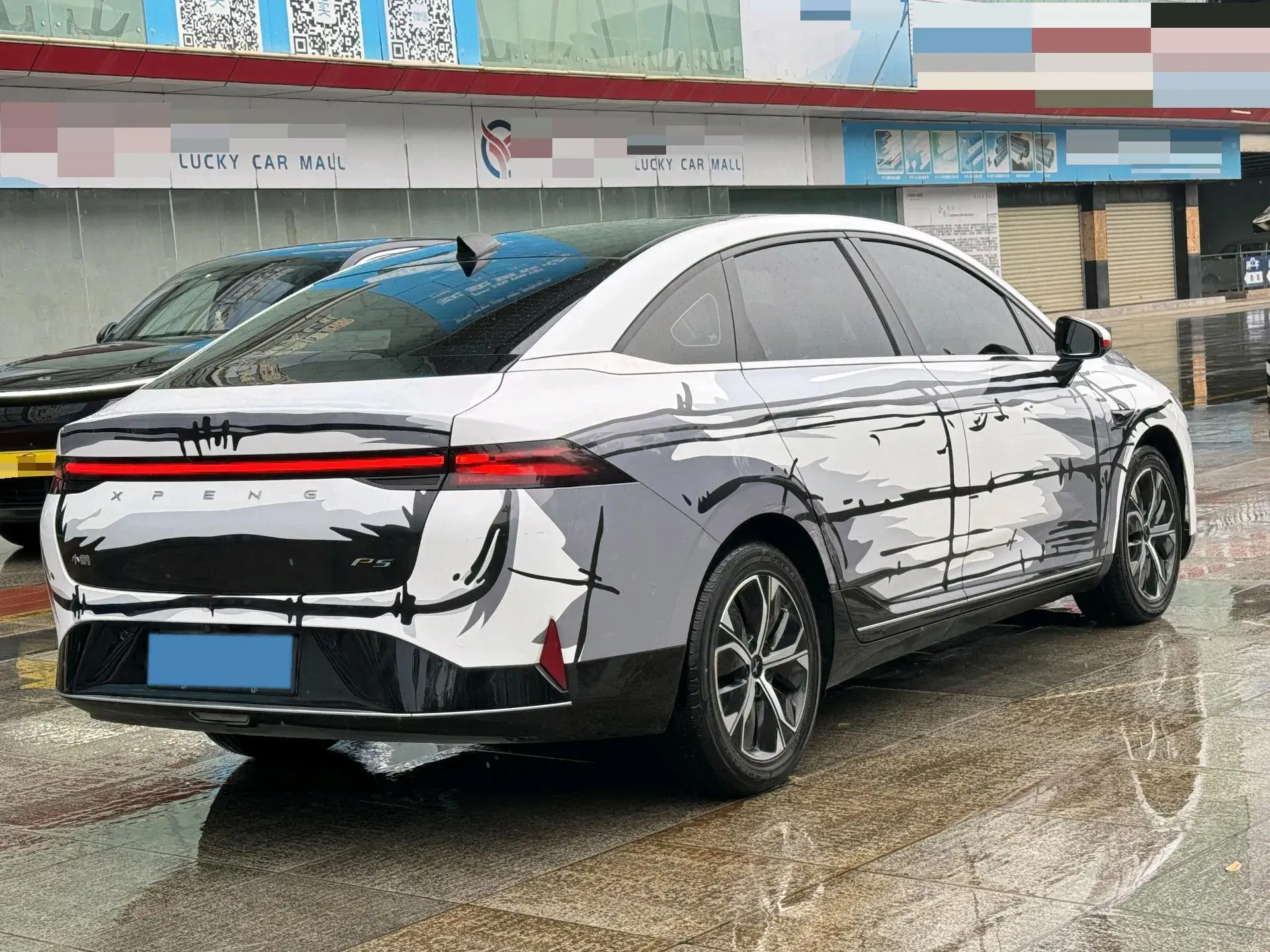 2022 XPENG P5 thumbnail 3