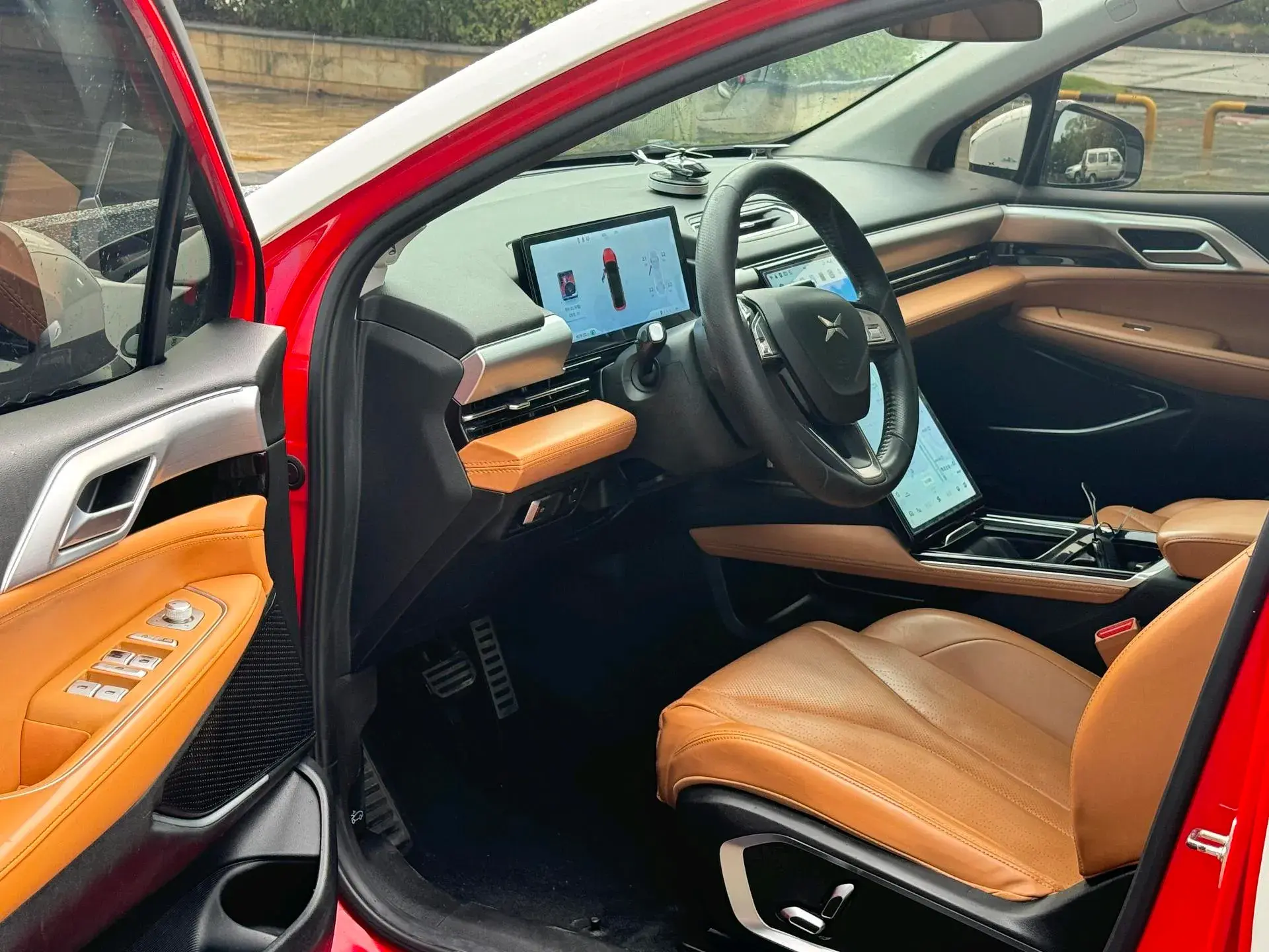 2022 XPENG P5 thumbnail 4