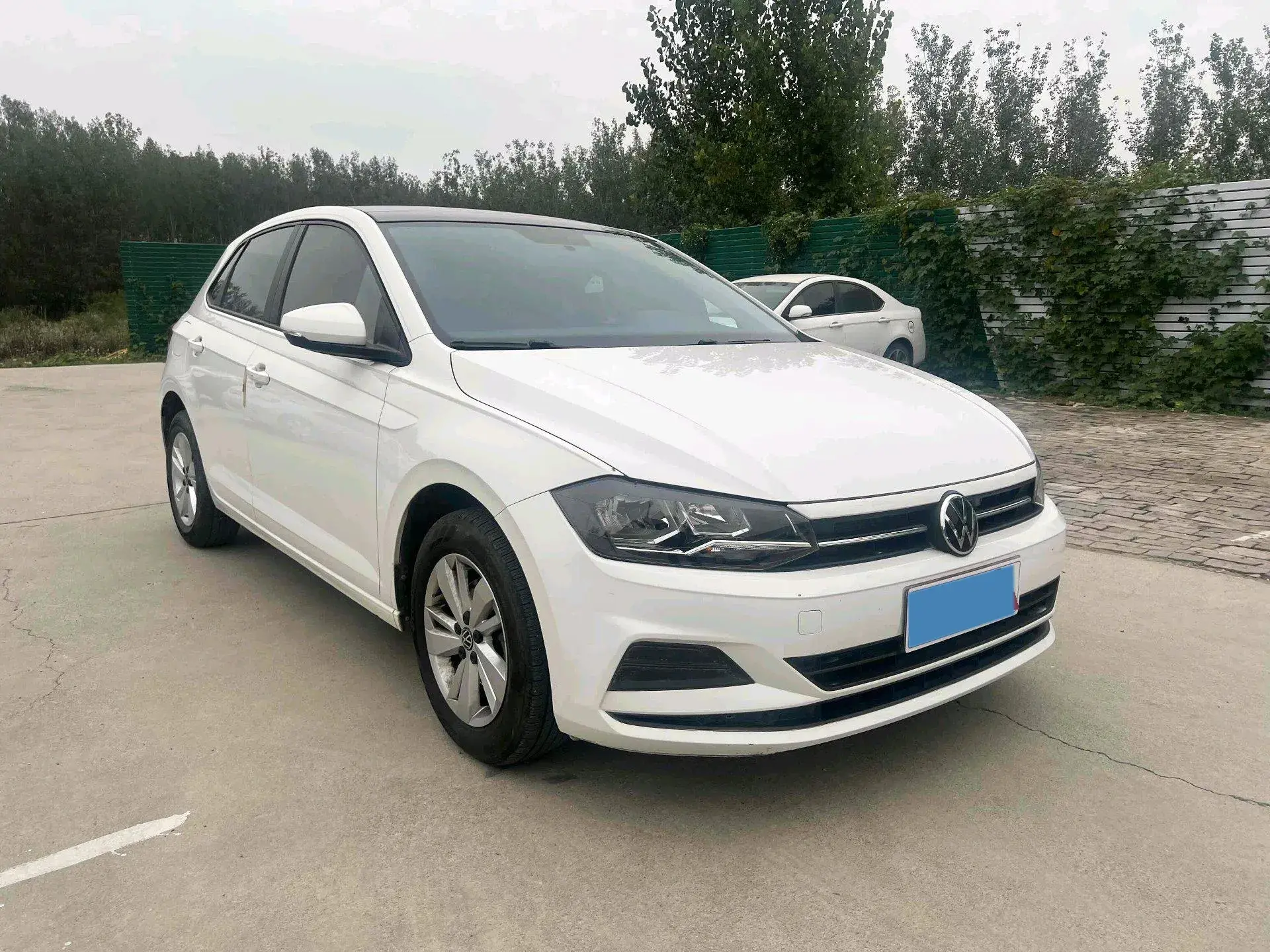 2021 VOLKSWAGEN POLO thumbnail 3