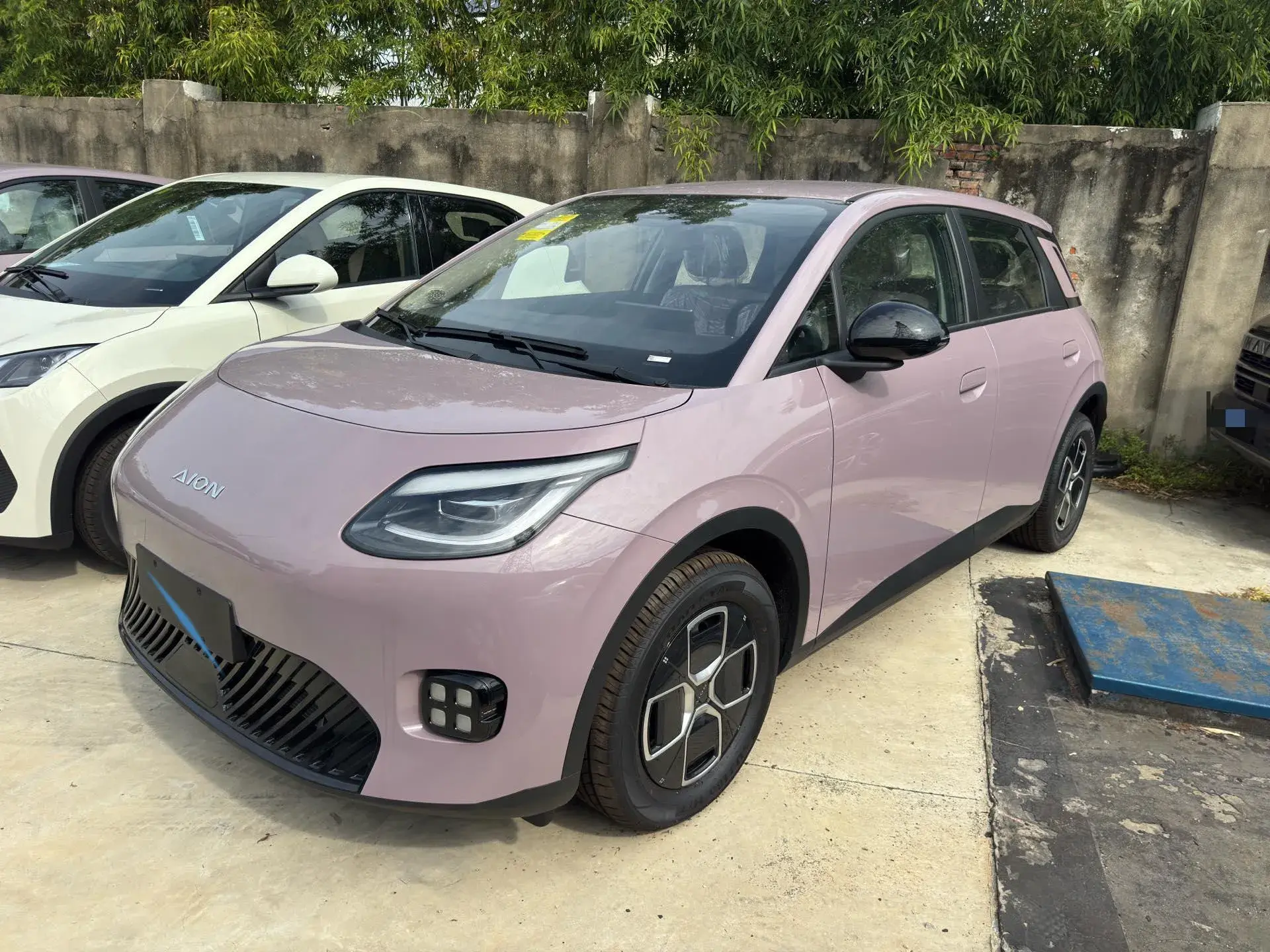 2025 AION AION view 1