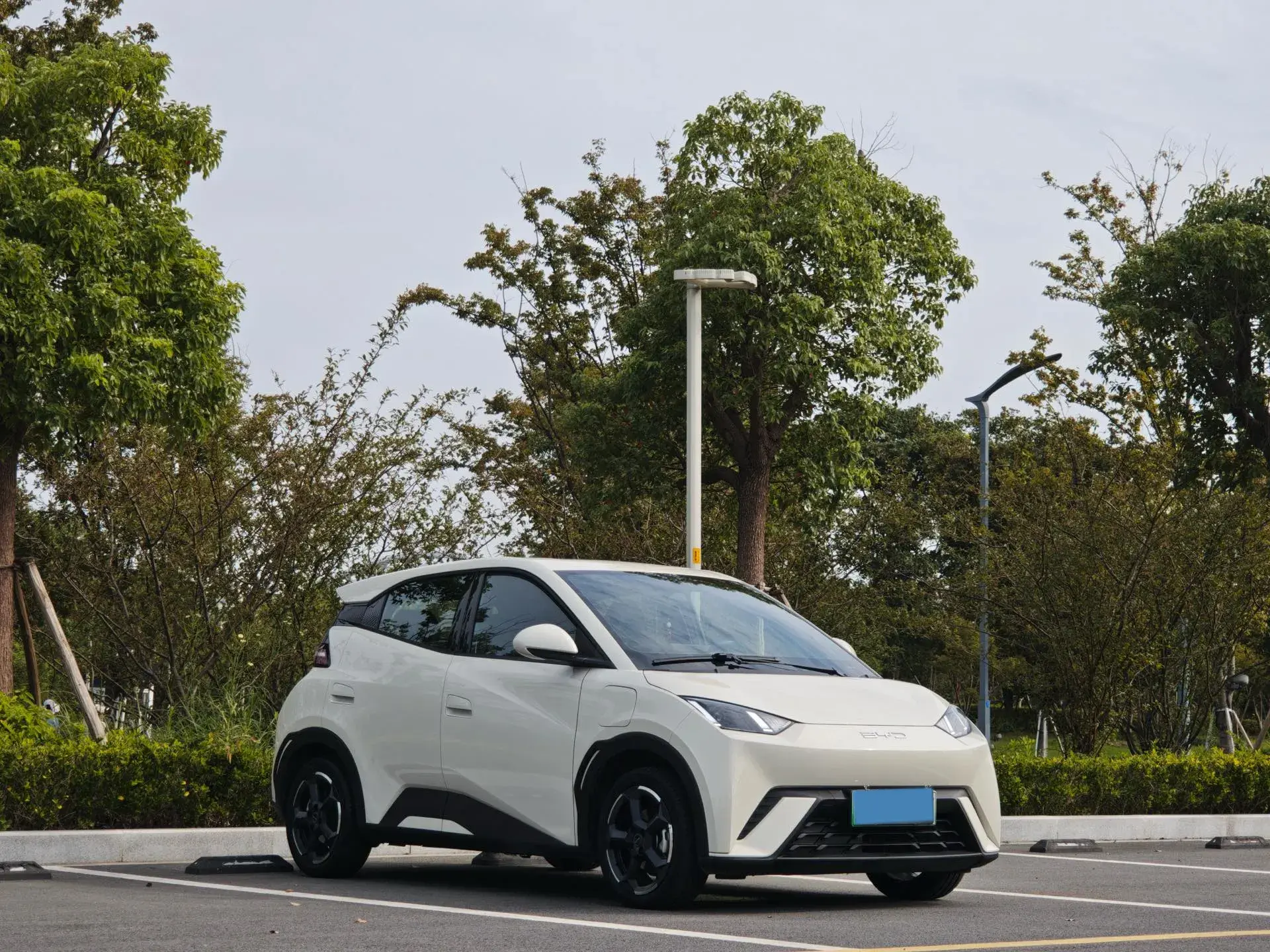 2023 BYD SEAGULL thumbnail 3