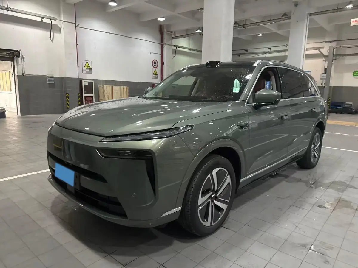 2025 WEY BlueMountain 1.5T 170HP L4 4DHT PHEV 52.3KWH