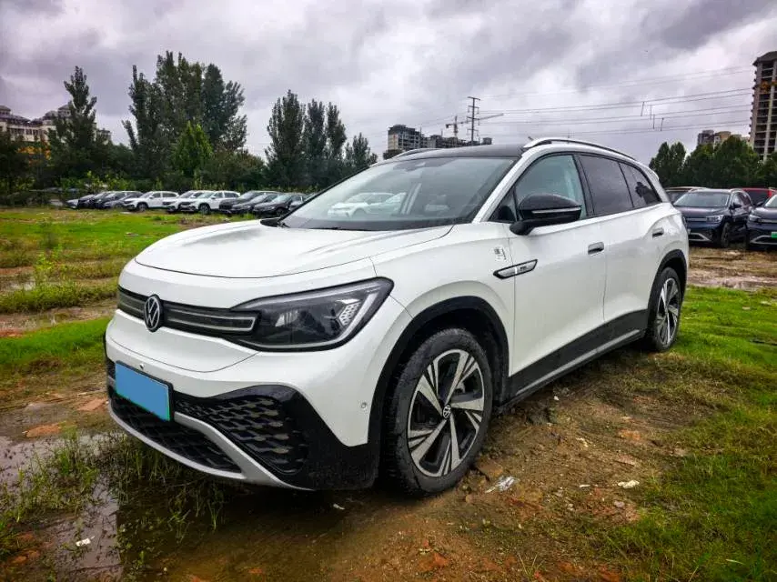 2024 VOLKSWAGEN ID.6 view 1