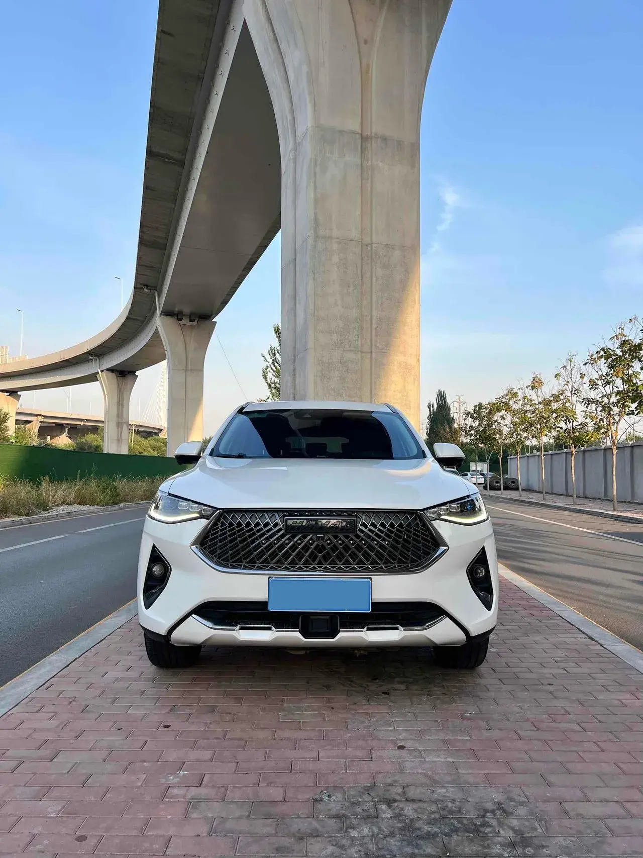 2021 HAVAL F7 thumbnail 2