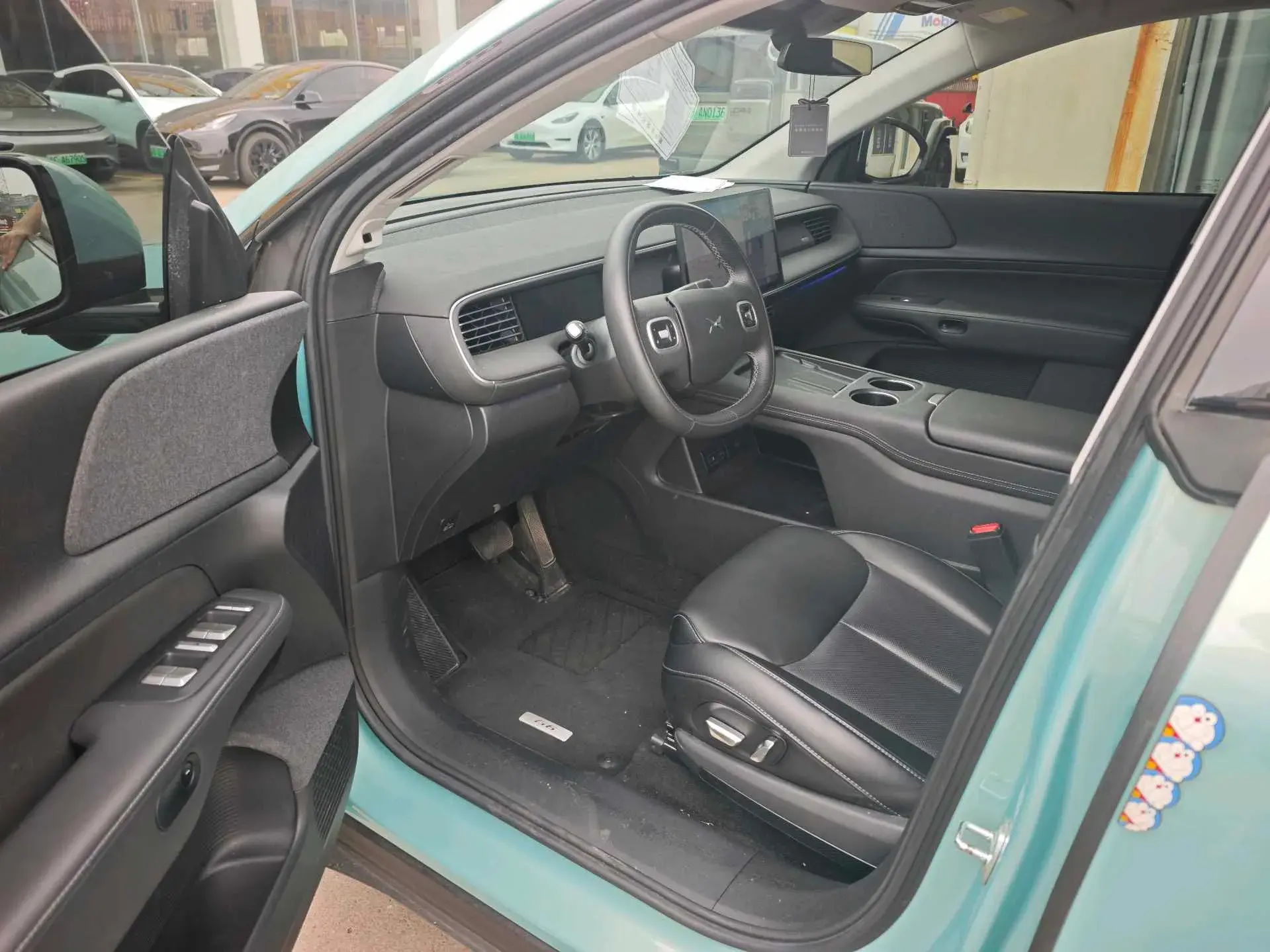 2023 XPENG G6 thumbnail 2