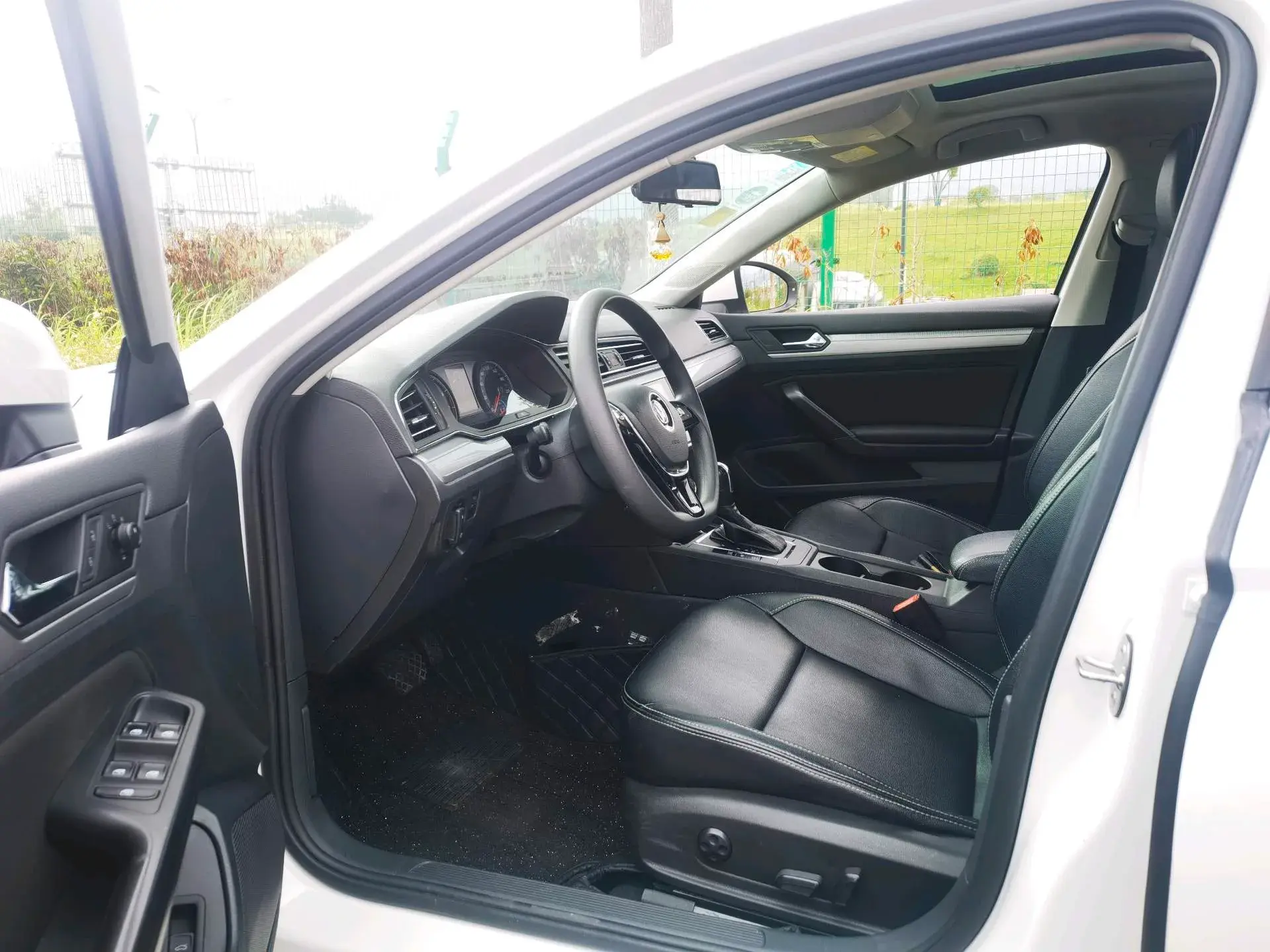 2019 VOLKSWAGEN LAMANDO thumbnail 4